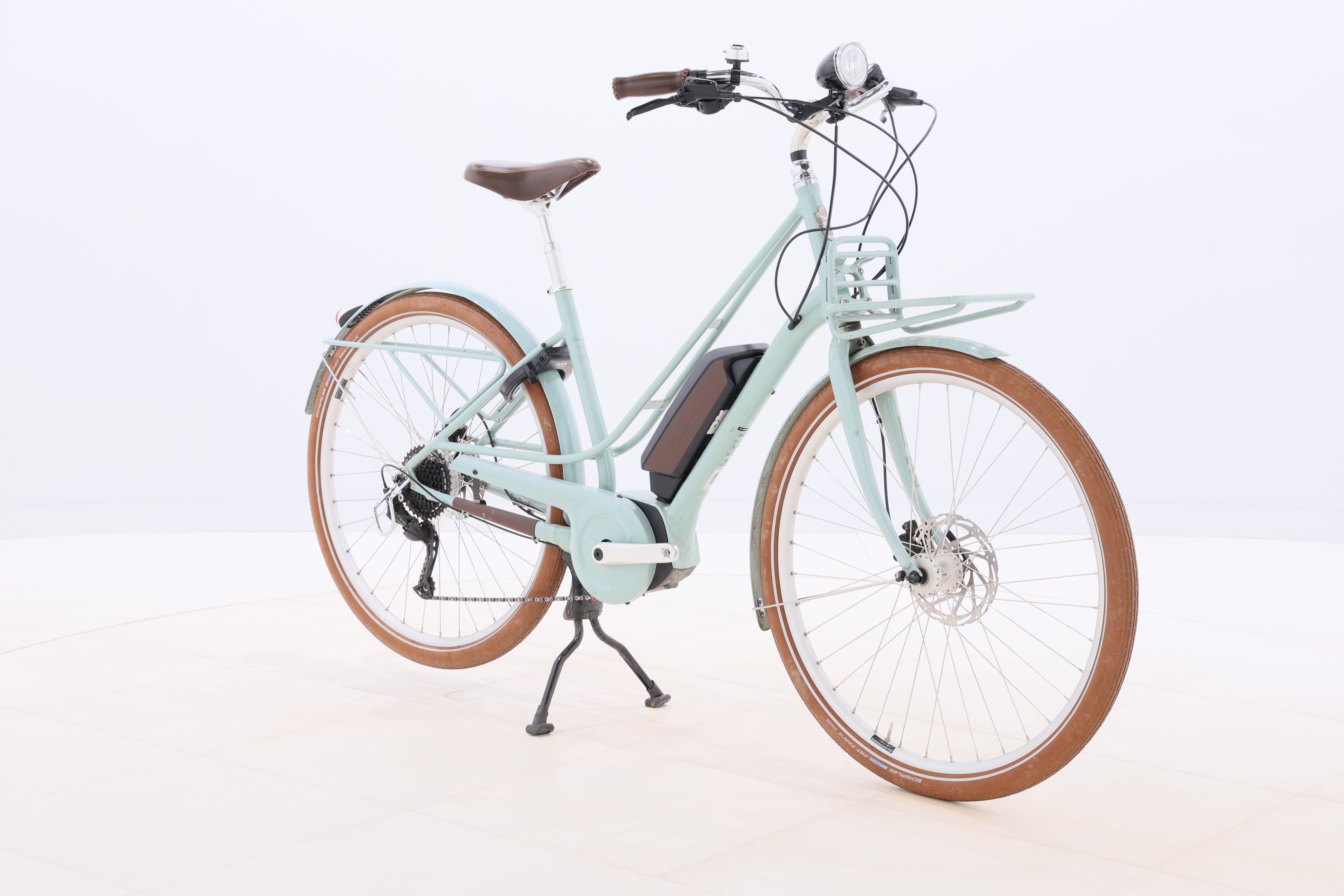 f6a484ce-f579-40fa-945b-f77c825f2767