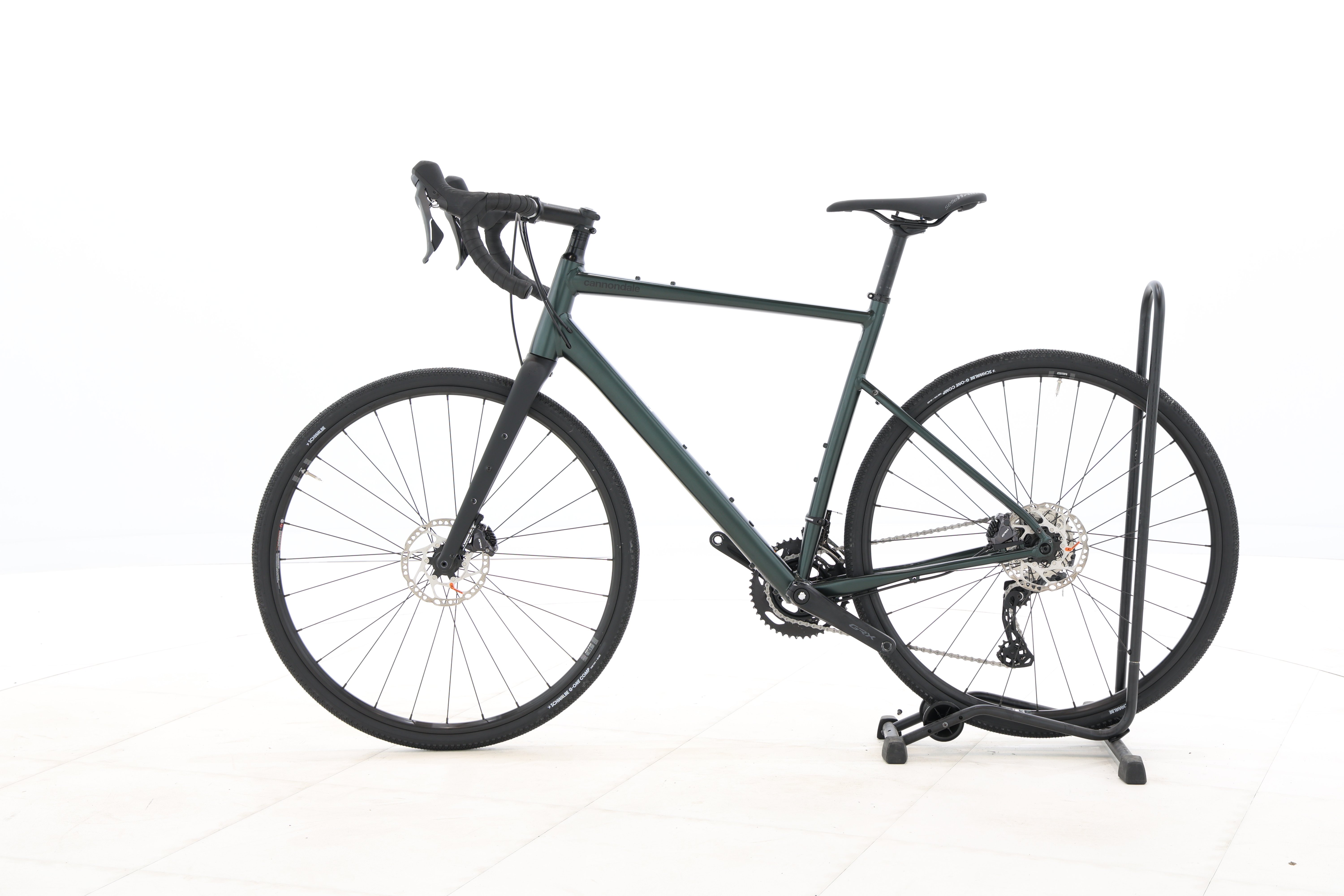 06ff8316-eee2-40d0-9361-06e3a03dac3f