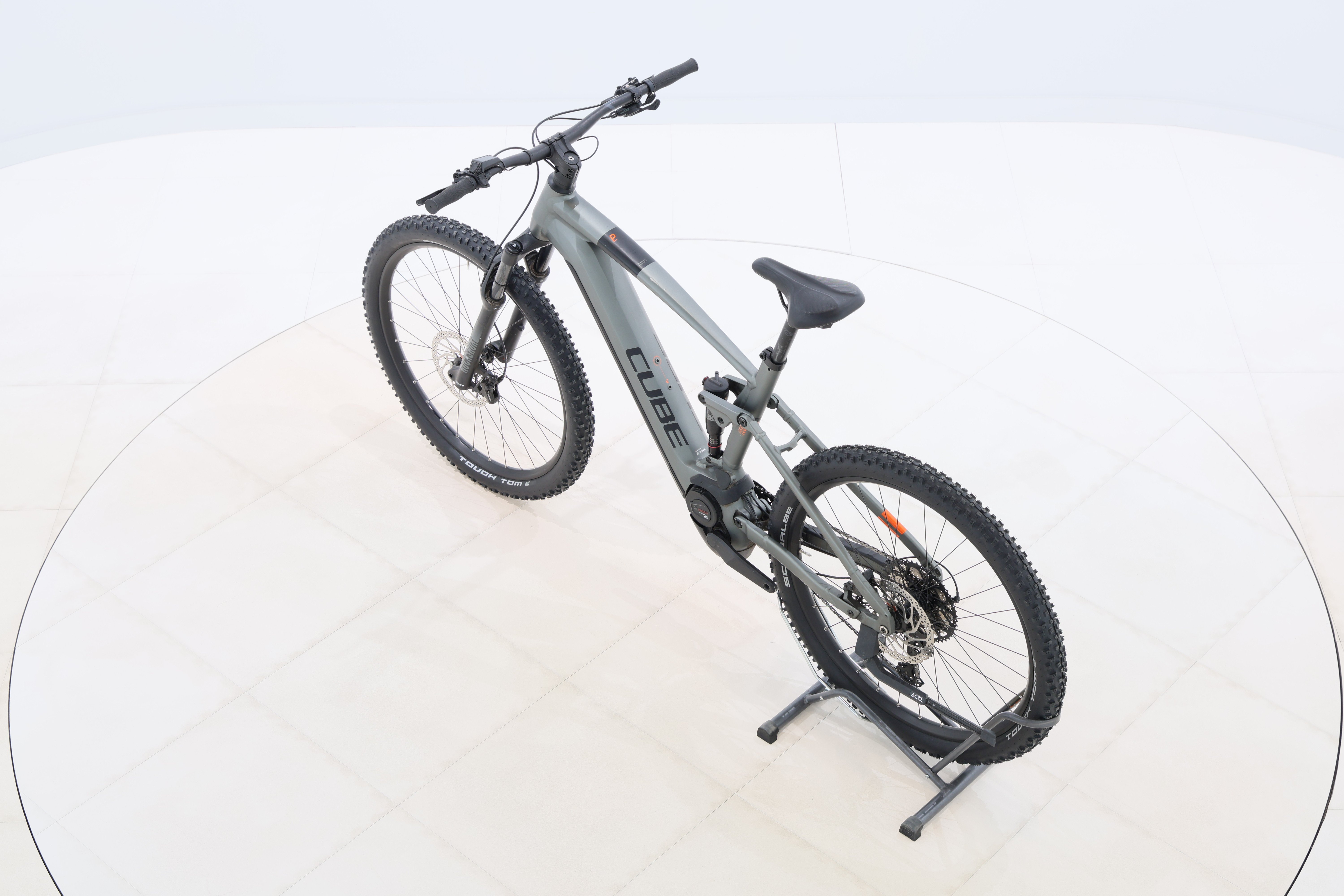 f4fffe27-c355-4033-9a7b-23446b071870