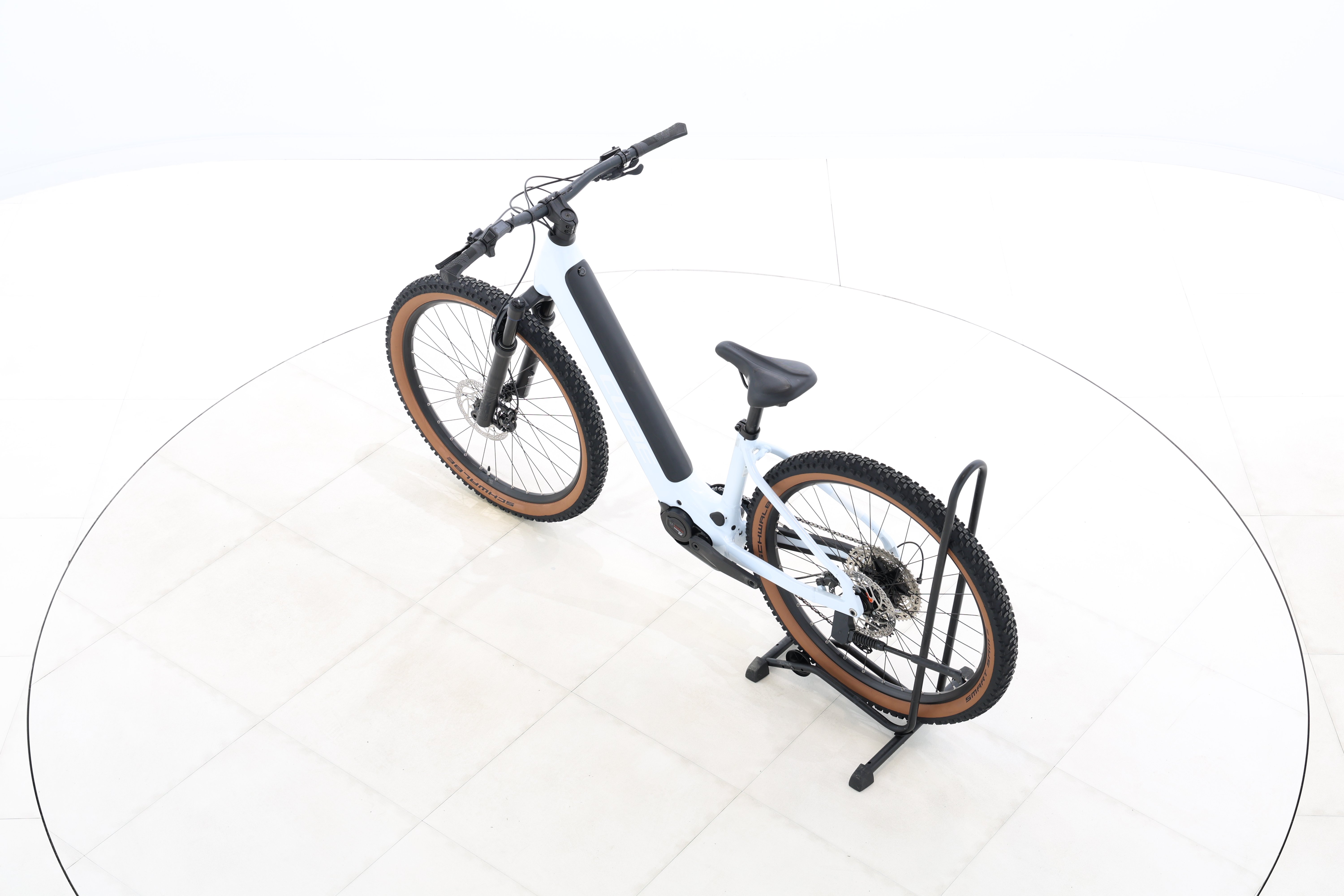 9ff8823f-bb97-4c90-9016-d0e3e1cf4d90