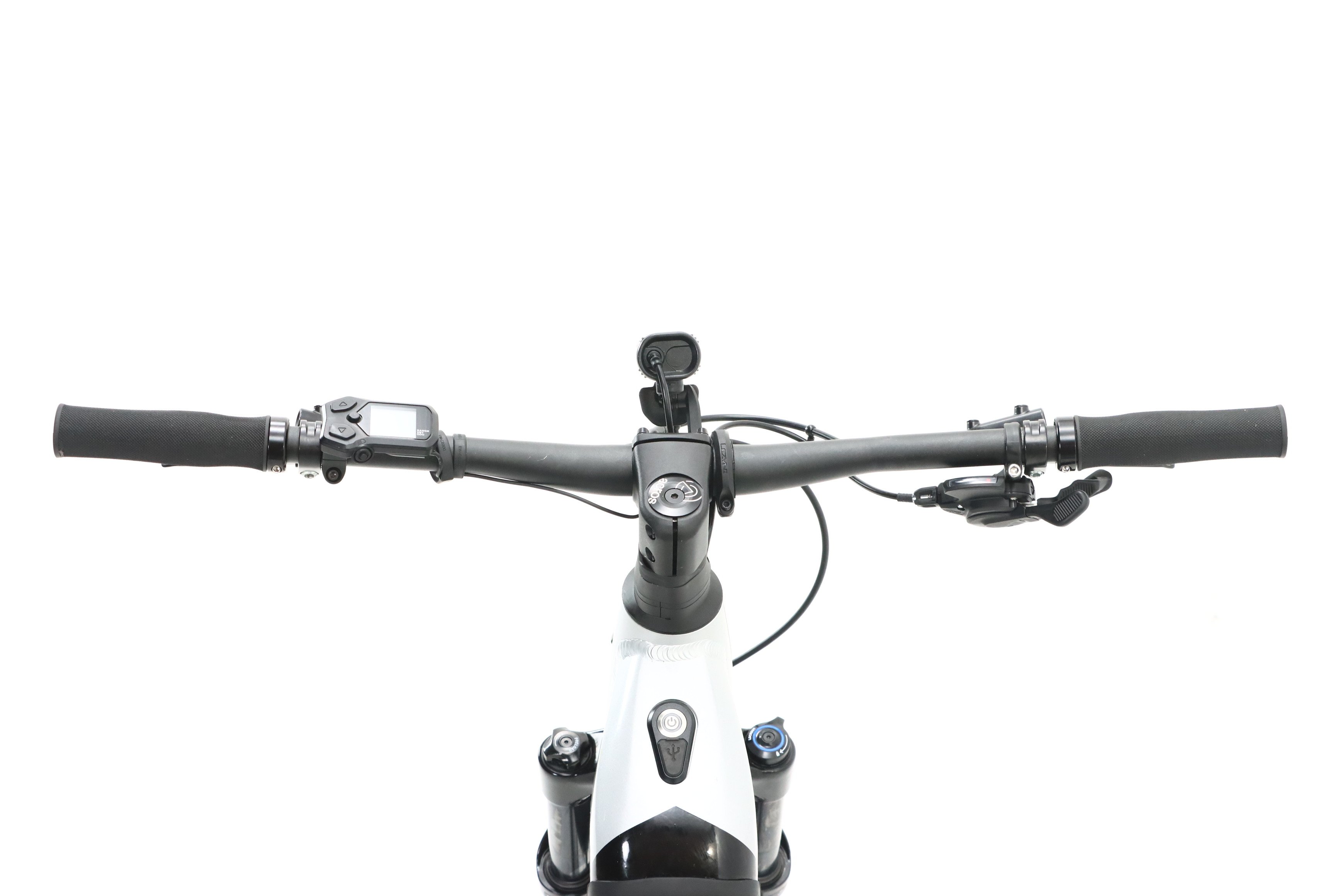 b7769052-73b6-4b22-acc2-194adaee2b6b