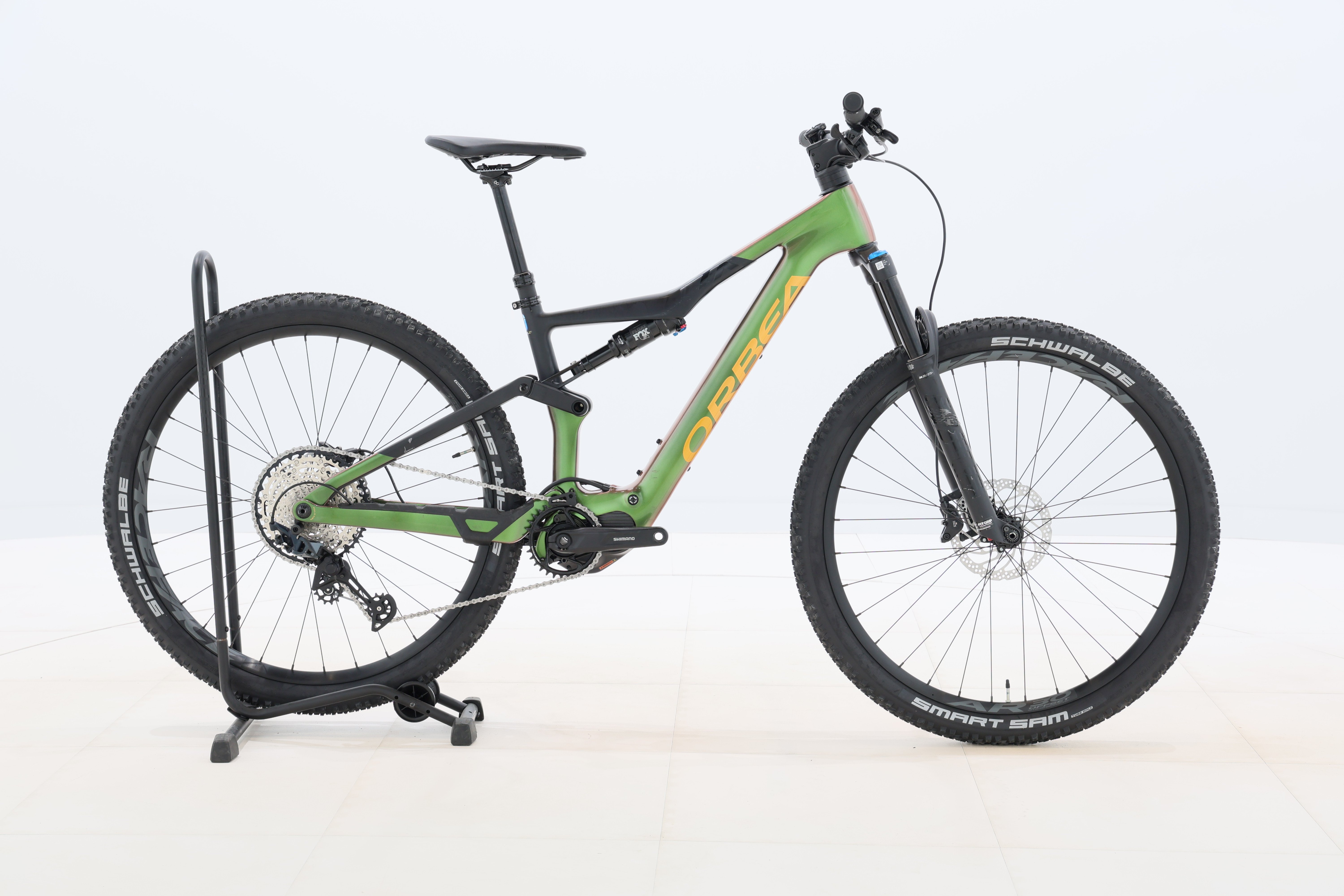 8e6301b0-de9a-4ae0-afc9-591ad698404e