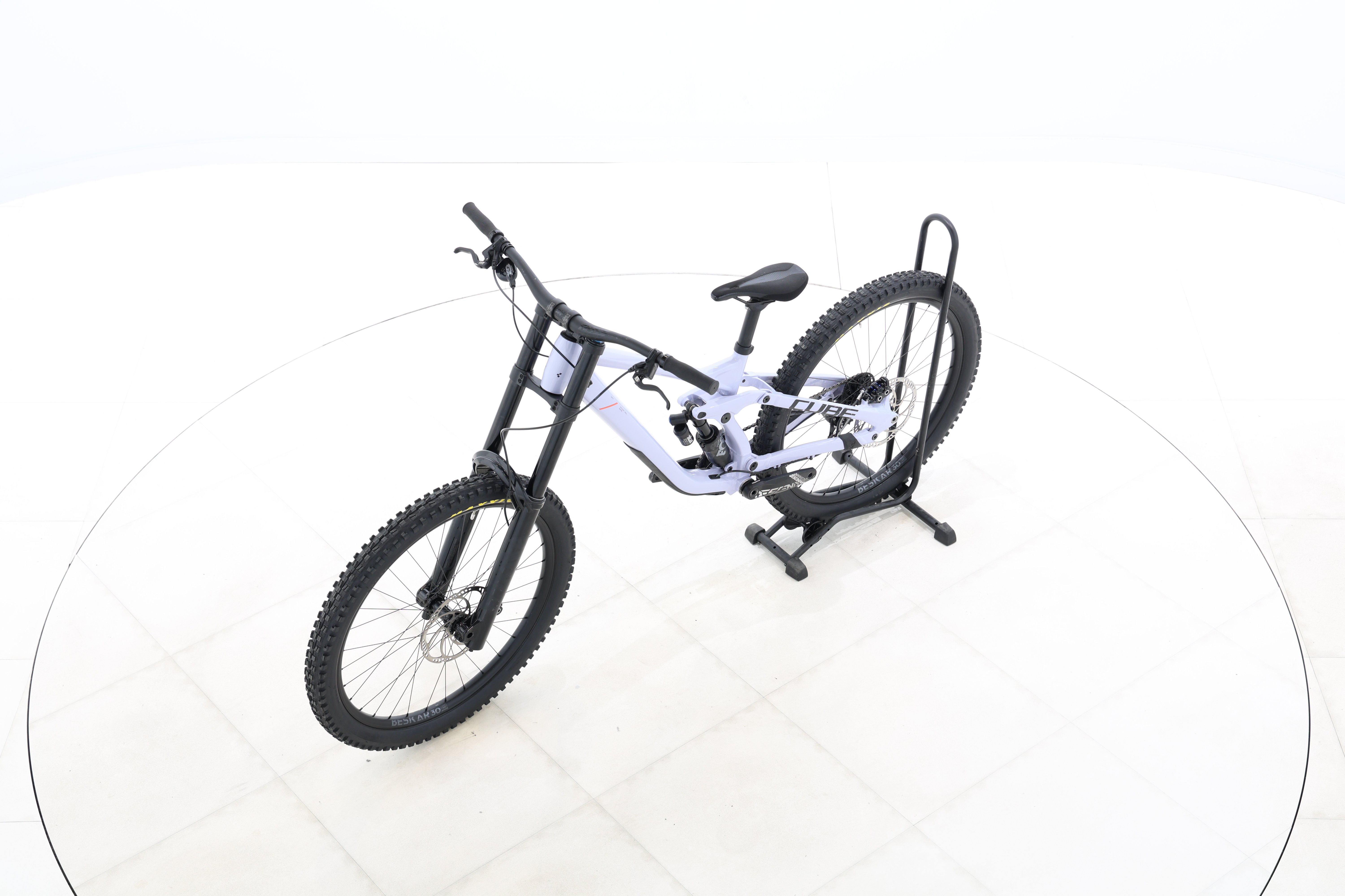 3e92636d-f3fe-4046-a6c8-5ac9237ab444