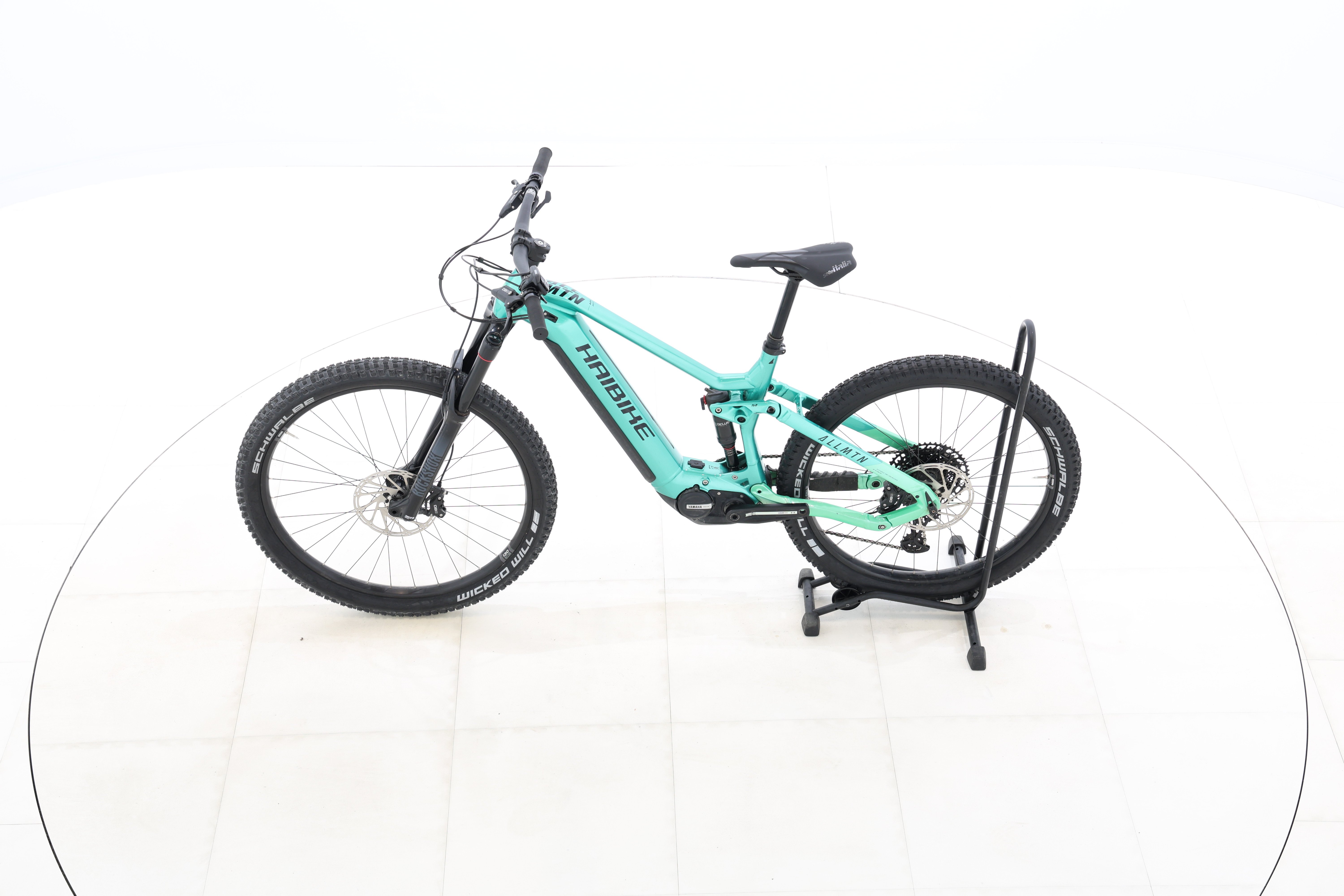 62d2c9c6-6176-412d-8321-5f8f60319b6e