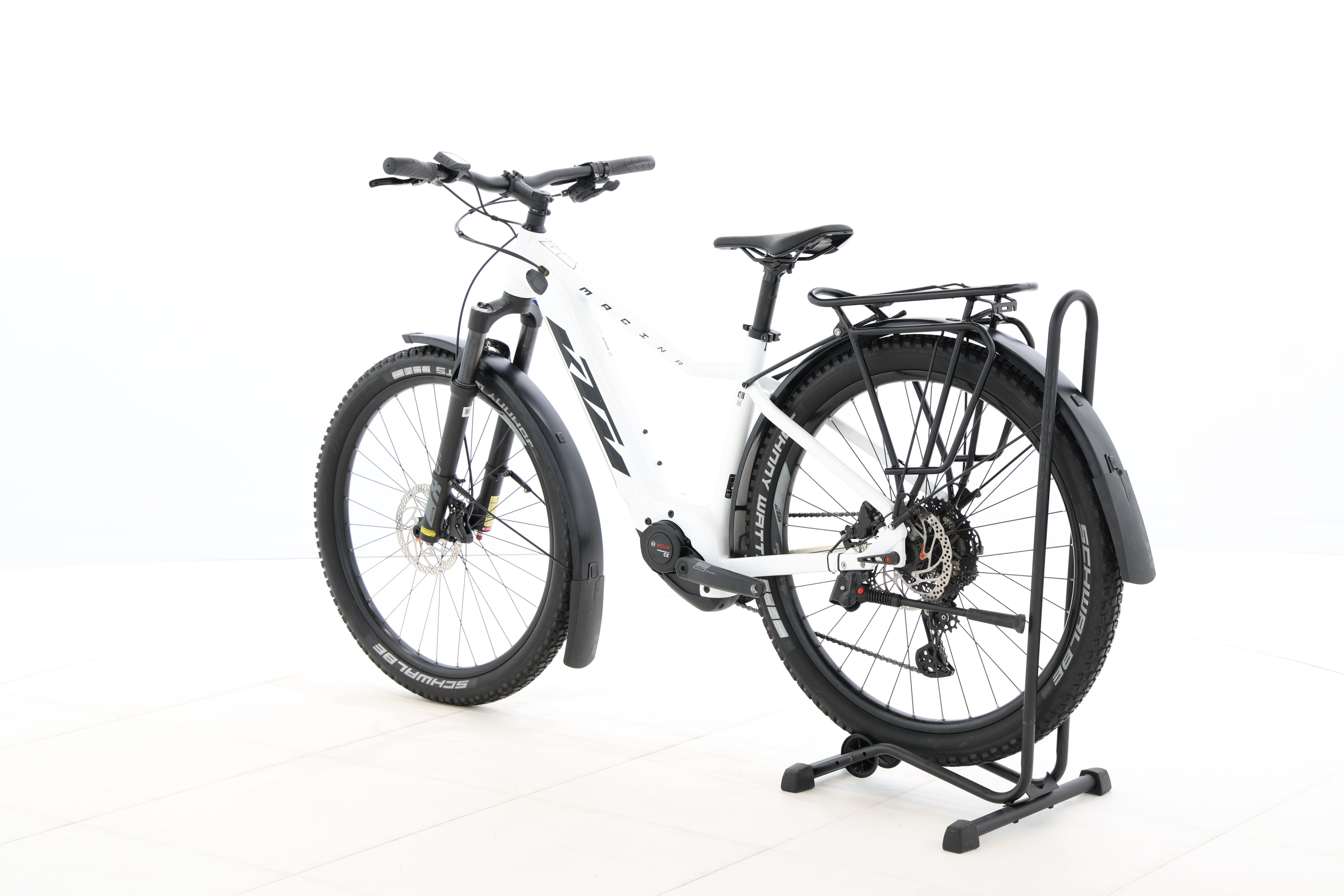 8d2e2845-1e8c-46e3-aa53-029dee0b0d46