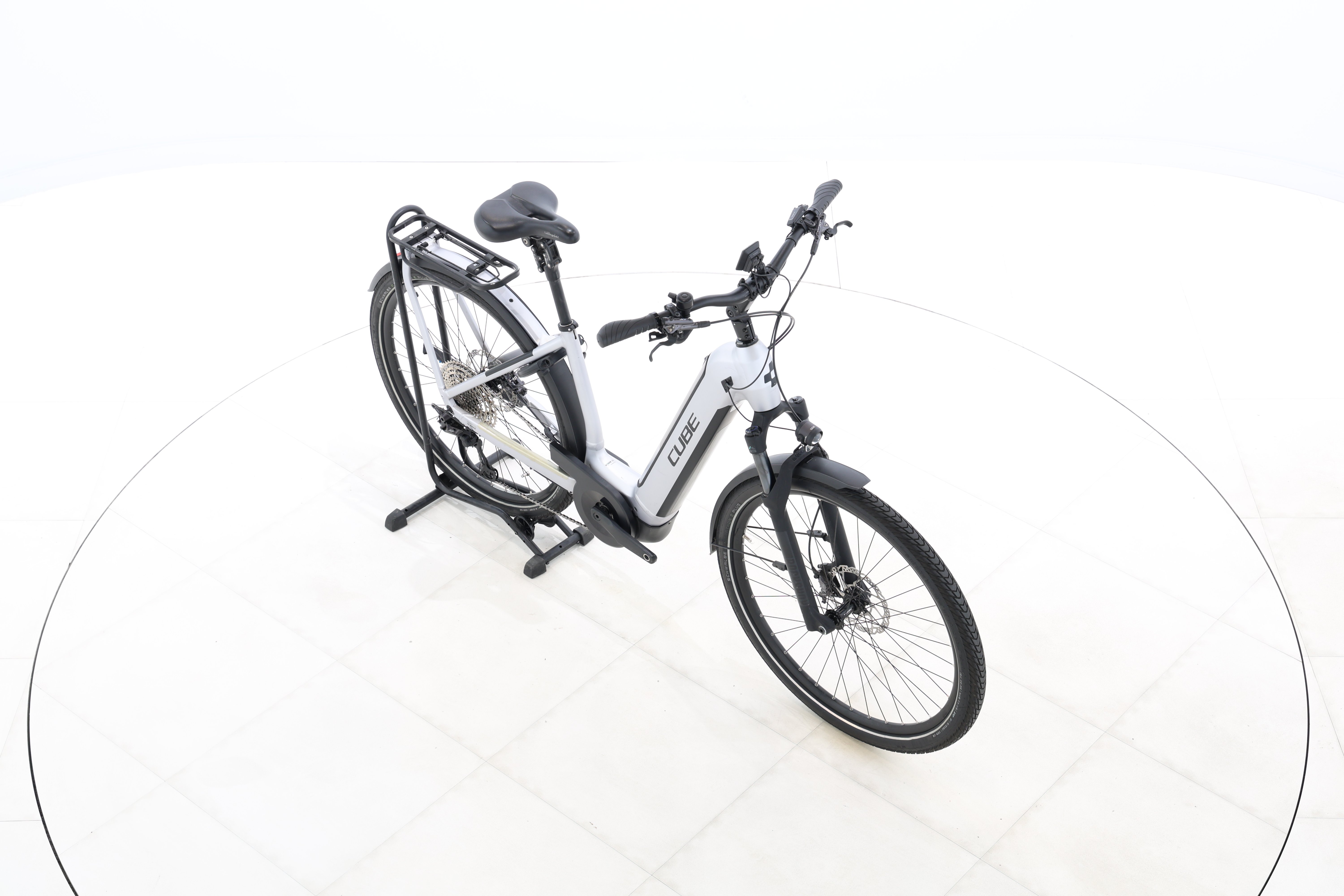 c4f1aac2-98b7-42c3-95a0-43581abdb351