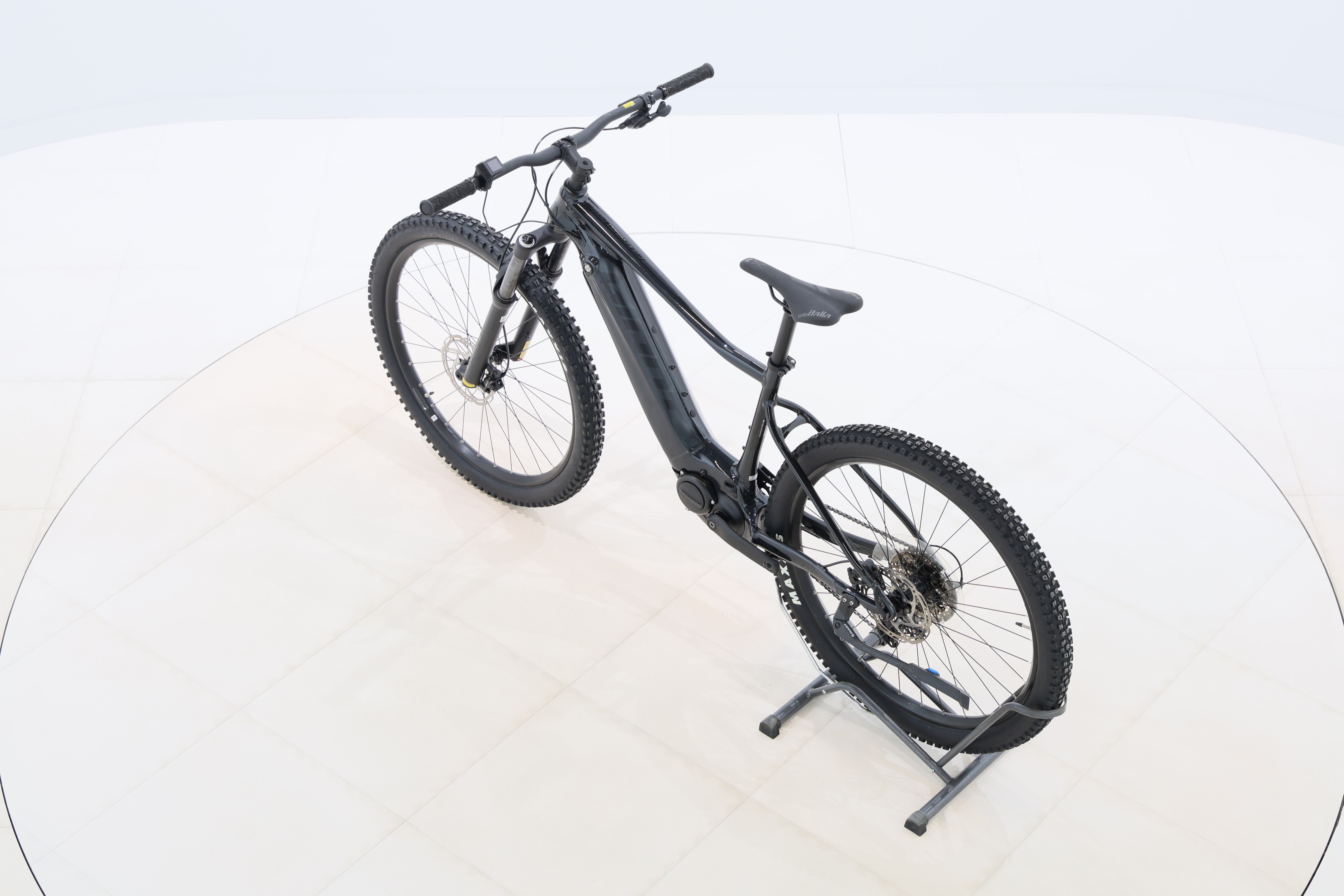 8efbbd71-4bc3-4794-8ca5-d950b60e9137