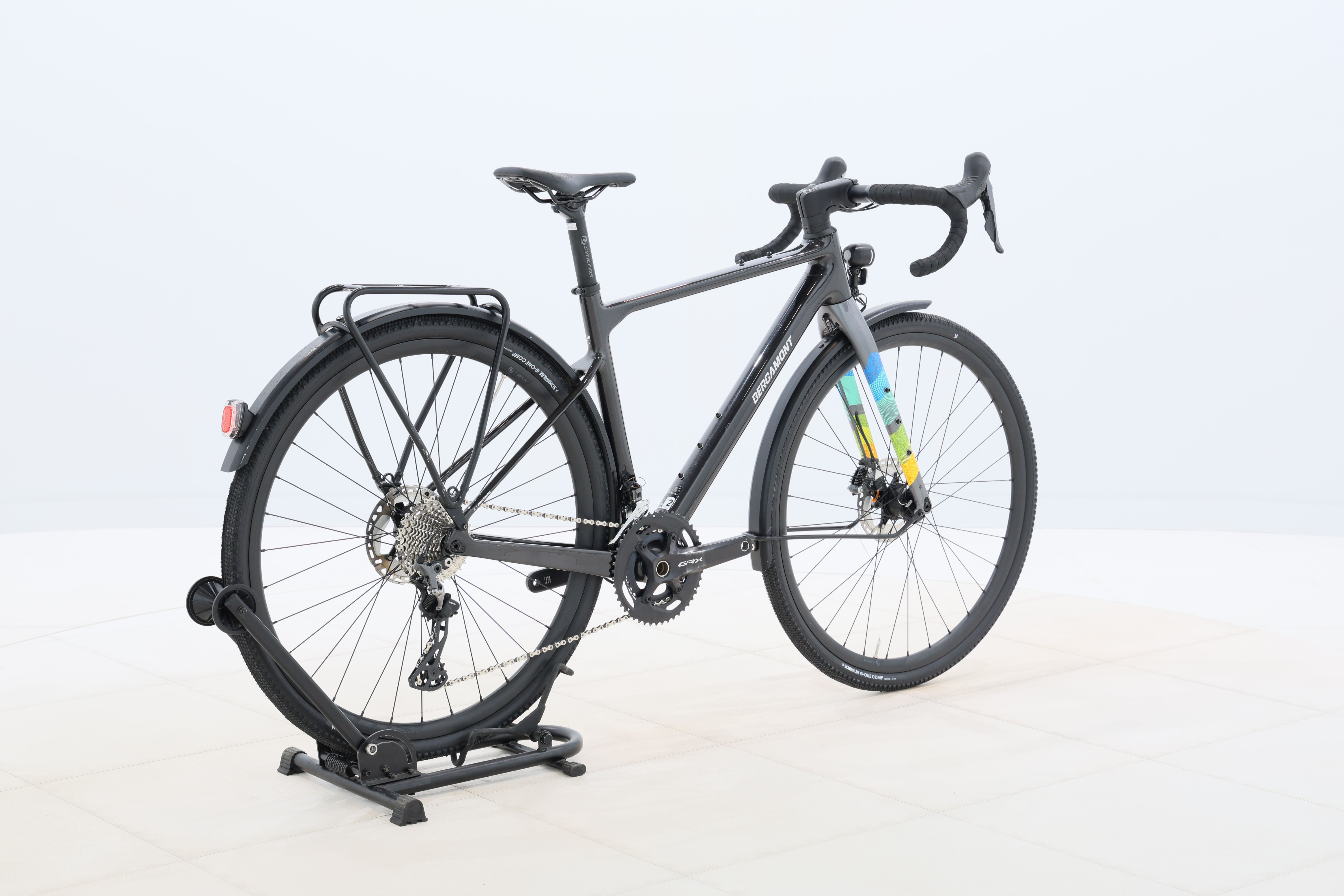 7c051351-18dd-47f2-a694-06513f19c1f8