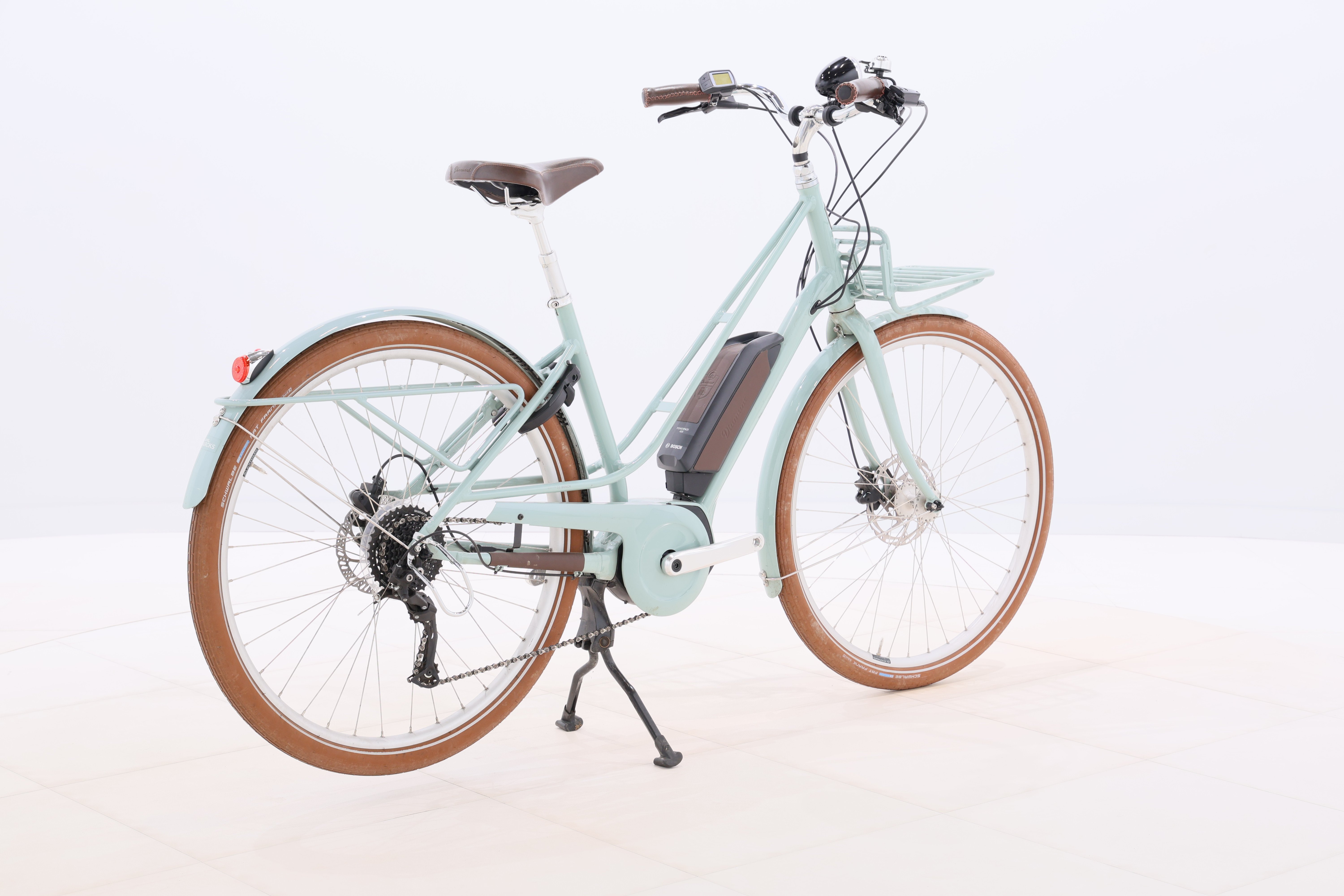 f6a484ce-f579-40fa-945b-f77c825f2767