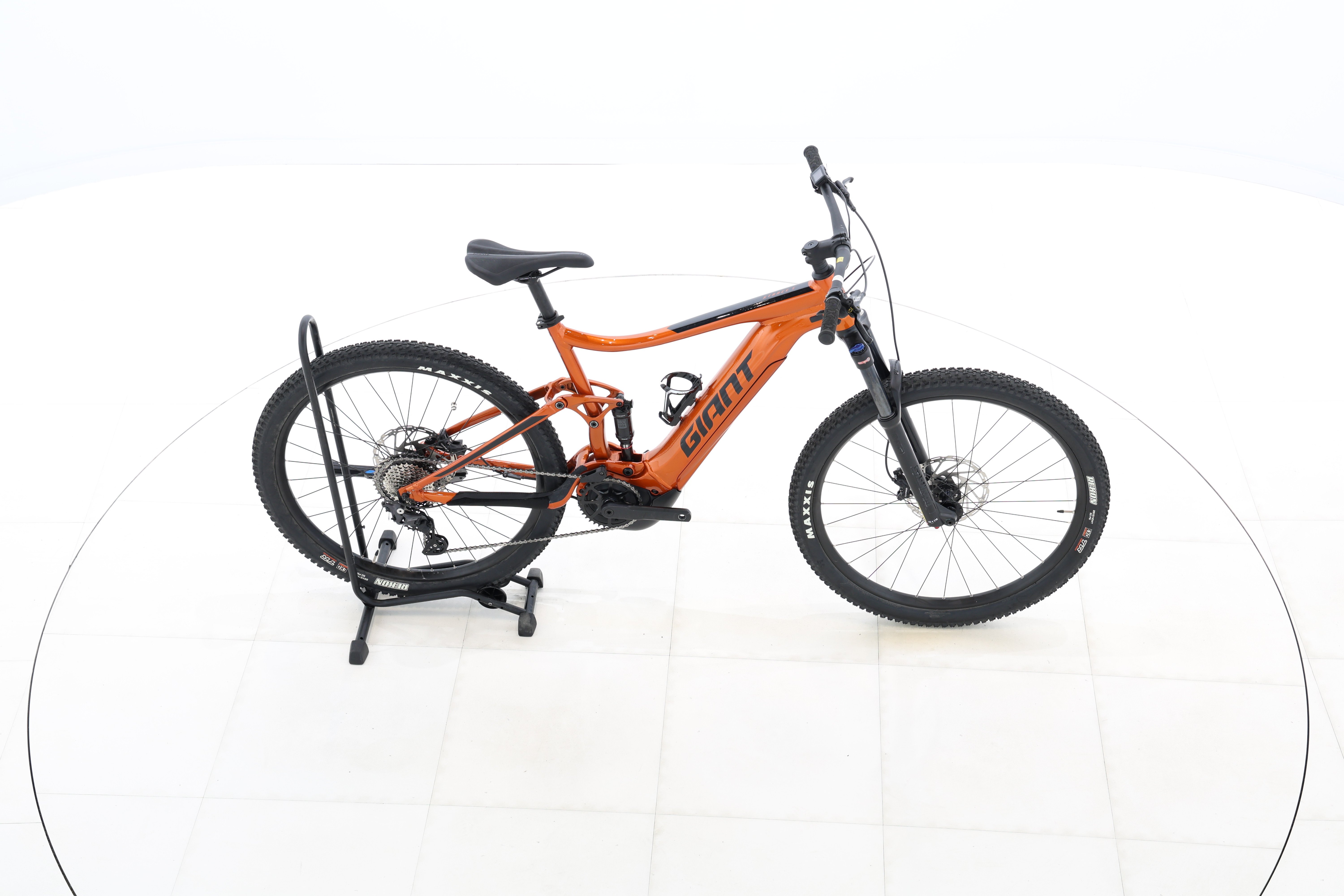 8ef4000c-4f68-4448-880a-91e1ac696e18