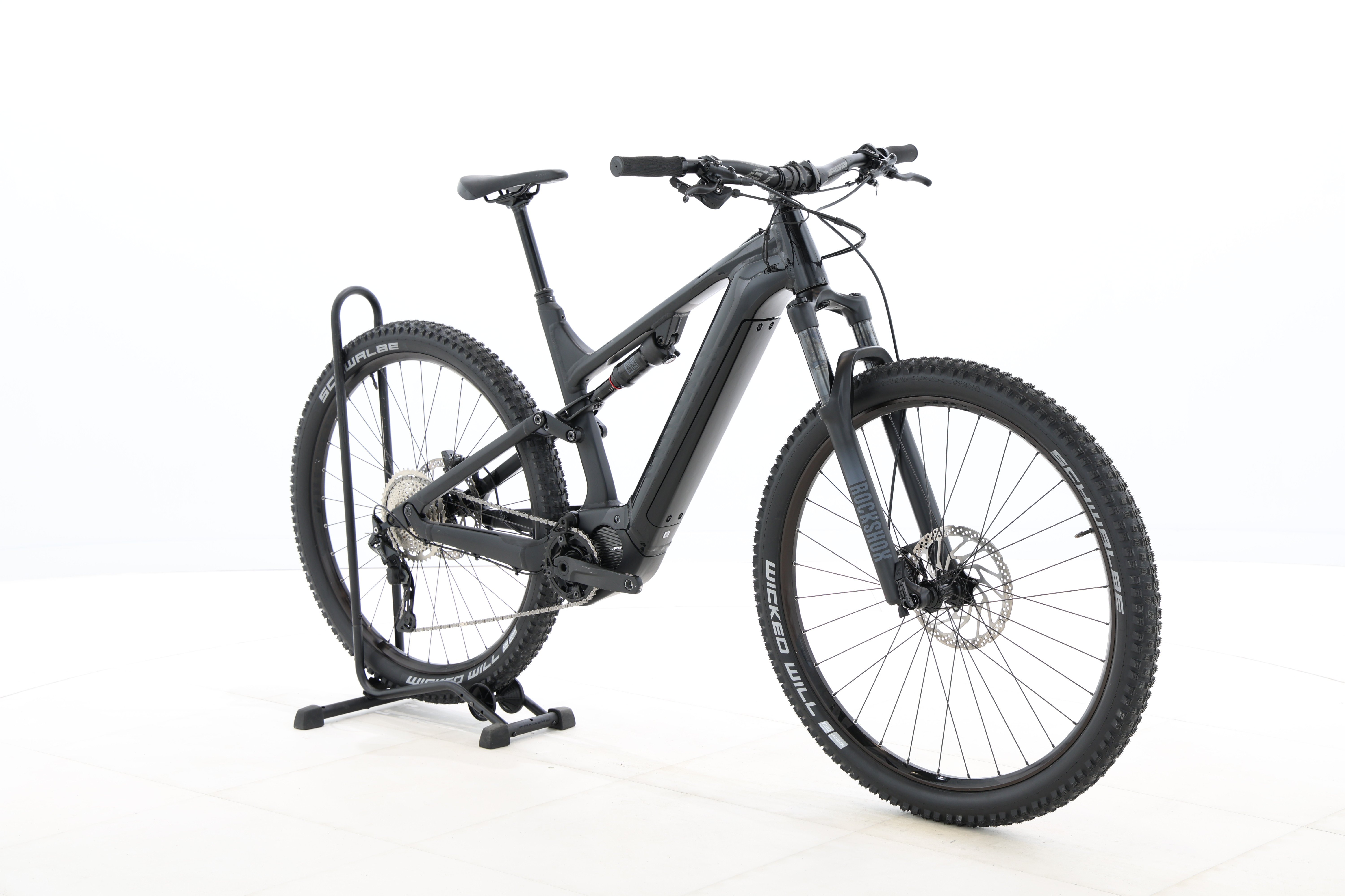 590310fb-92c0-406e-a2a9-fcffe3632c57