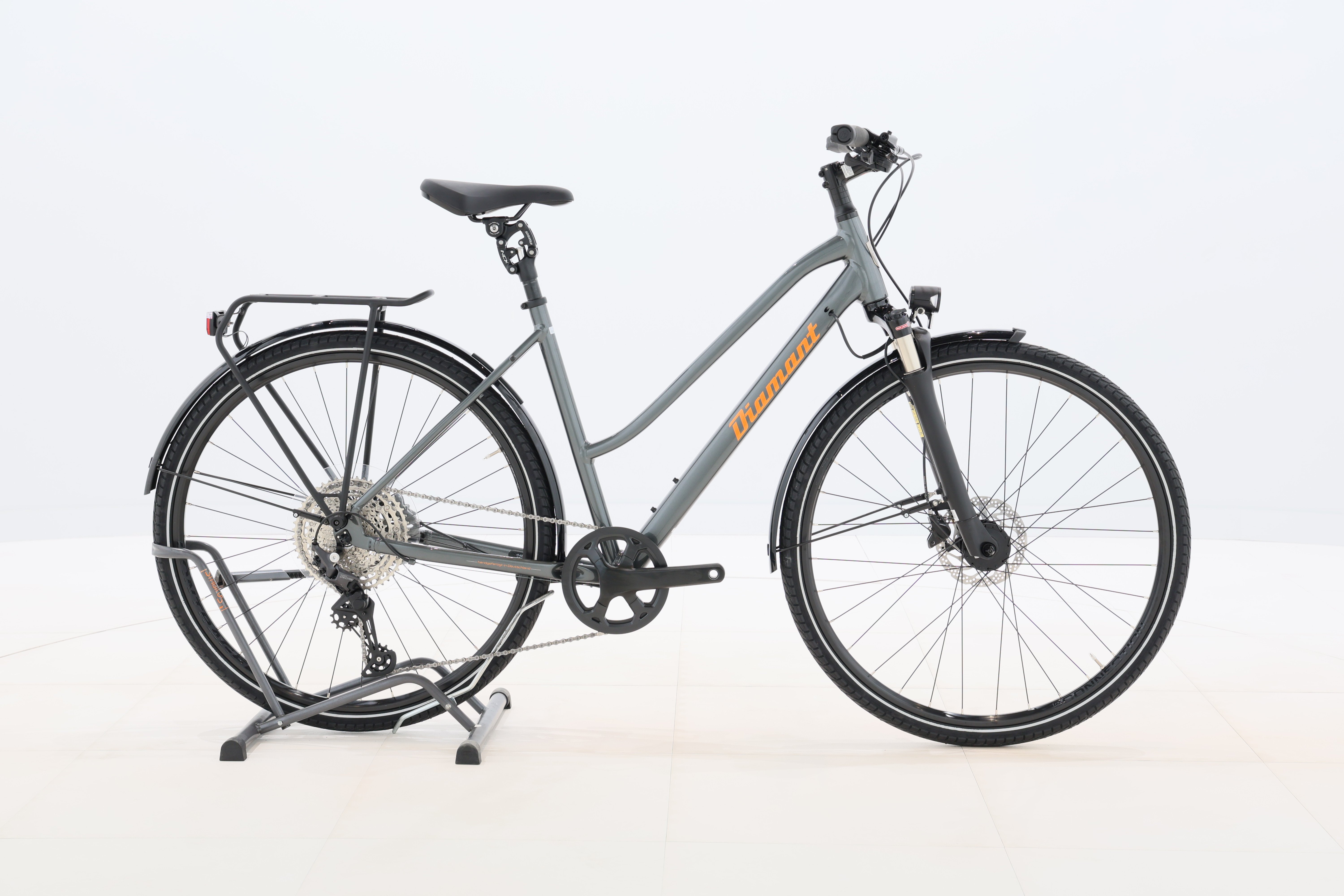 28ad5fb4-21e9-4849-b3f7-b14676bf7e11