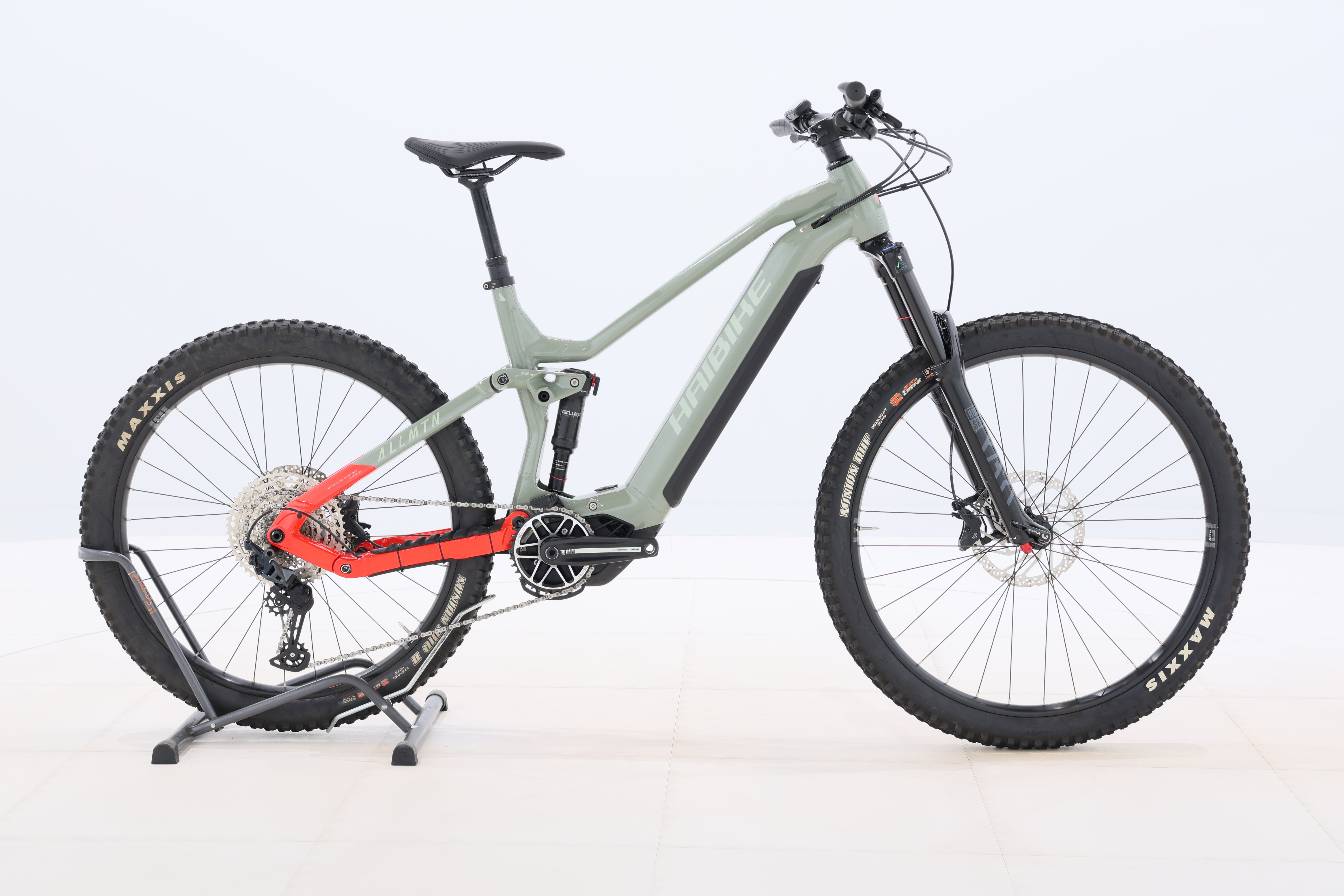 48d6b830-f8ea-4297-9f81-48365b781f78