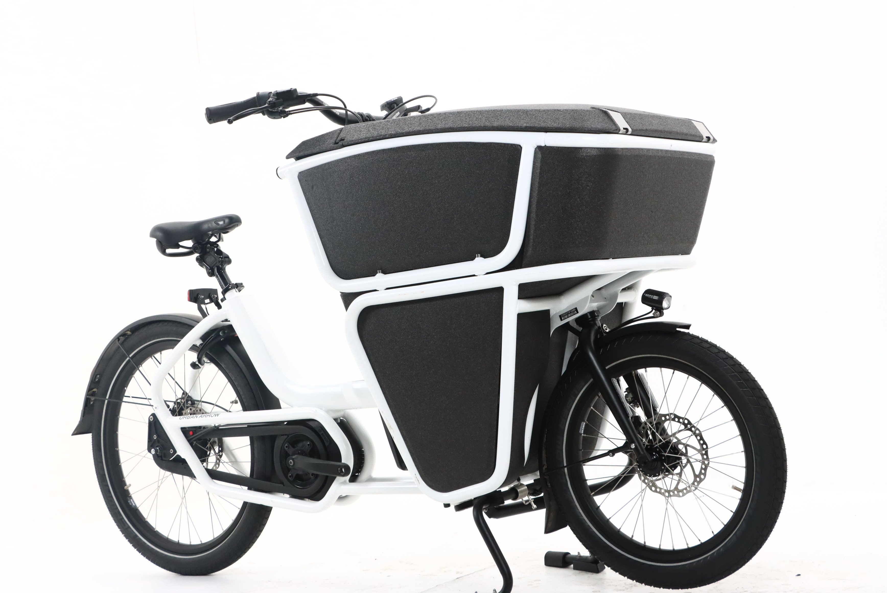 1e3b2bc5-b40a-4dae-8a44-947ac750eb86