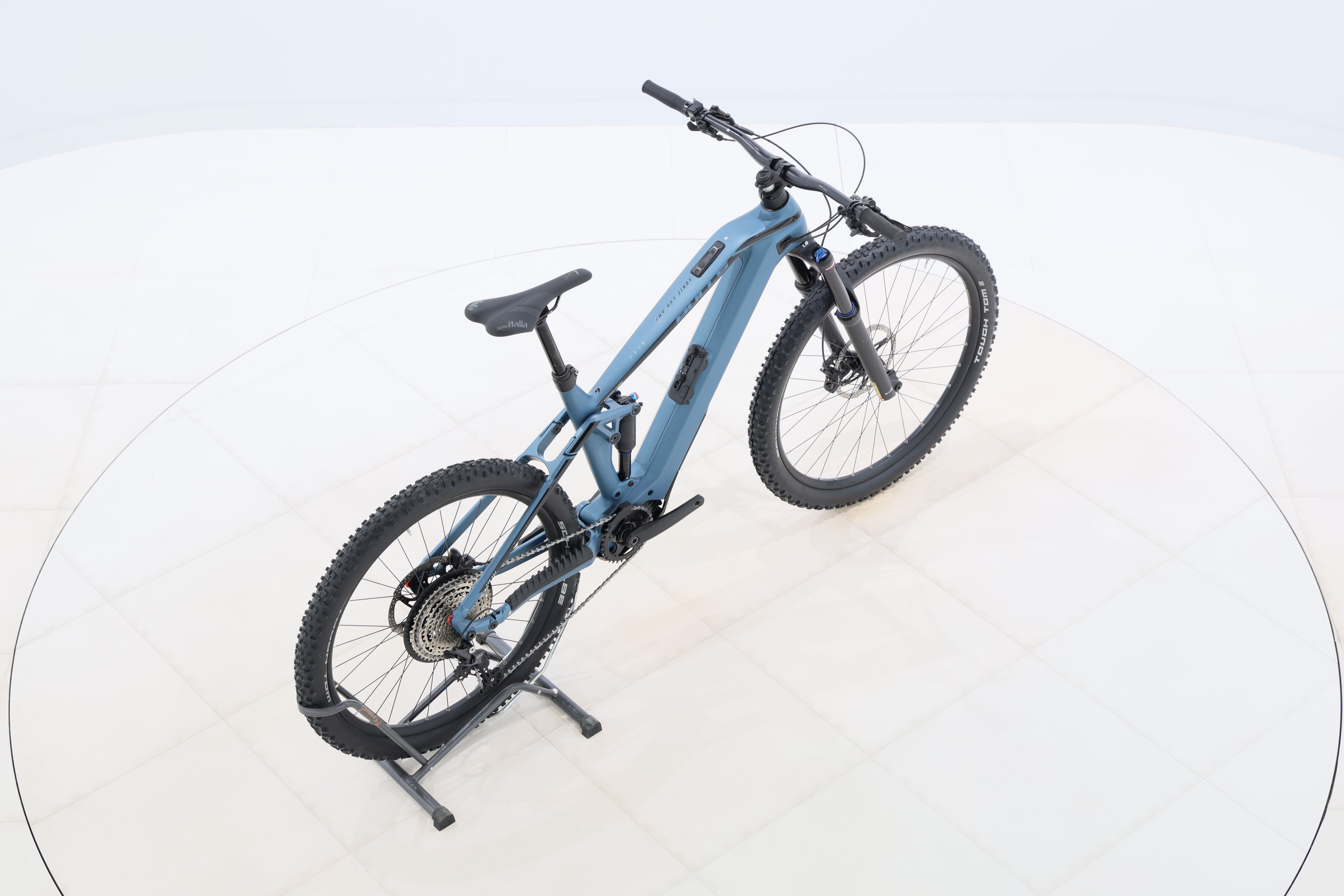 74e42113-f61b-4409-a02f-3d93e907c481