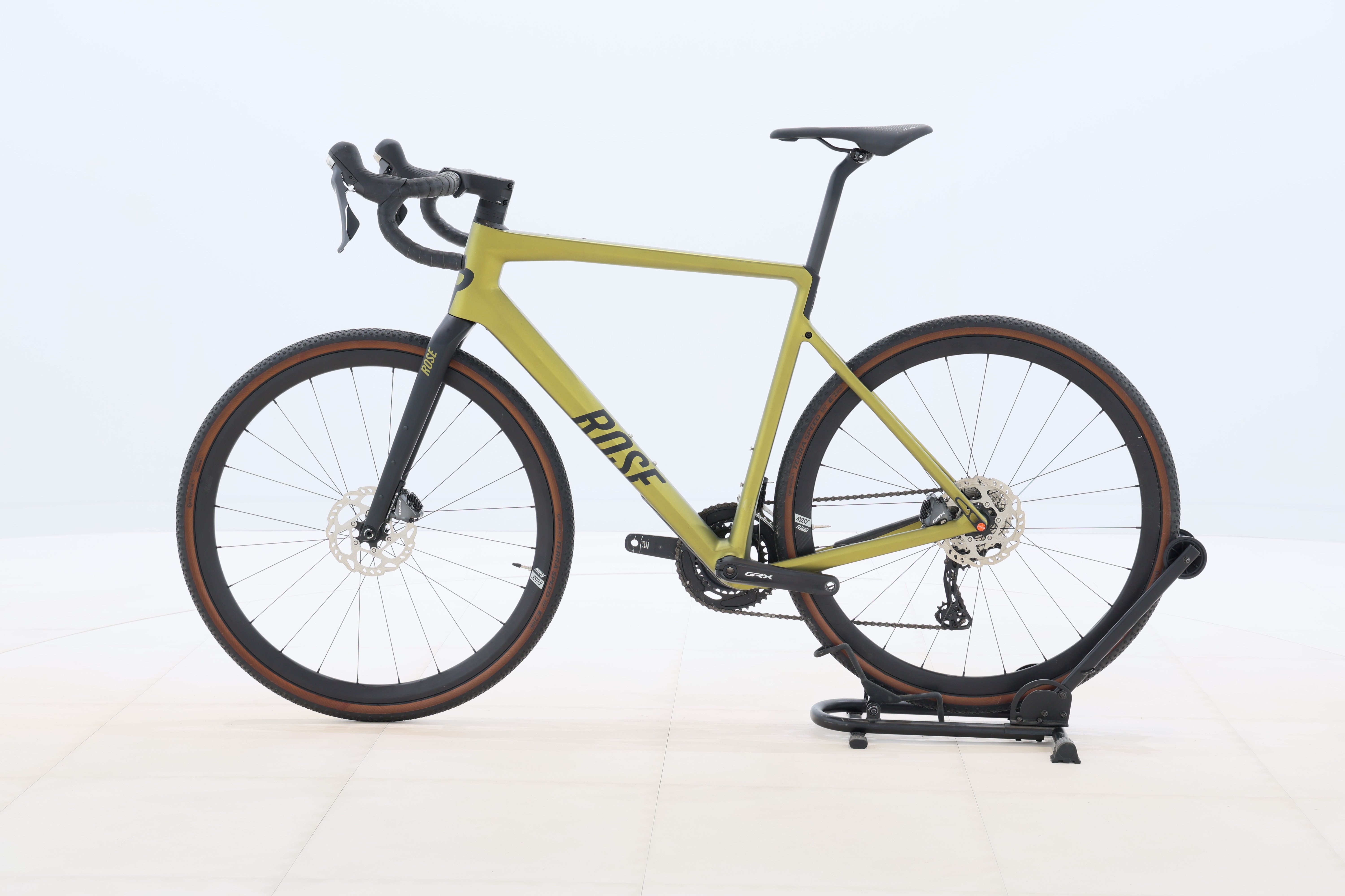 4996d15c-e50e-448f-83f8-189ee0300079