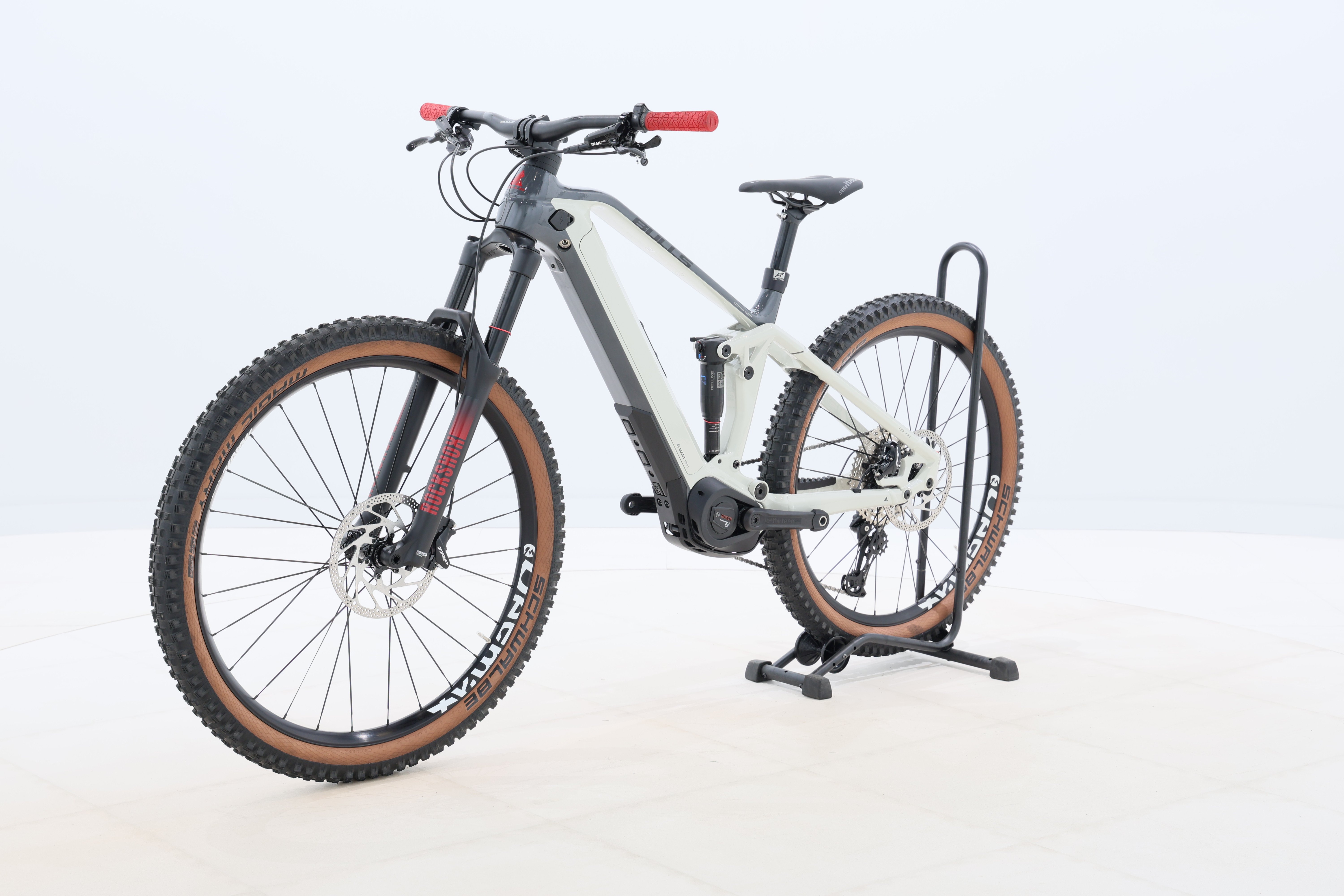 1816874c-7340-4200-a4a7-2fd275de6565