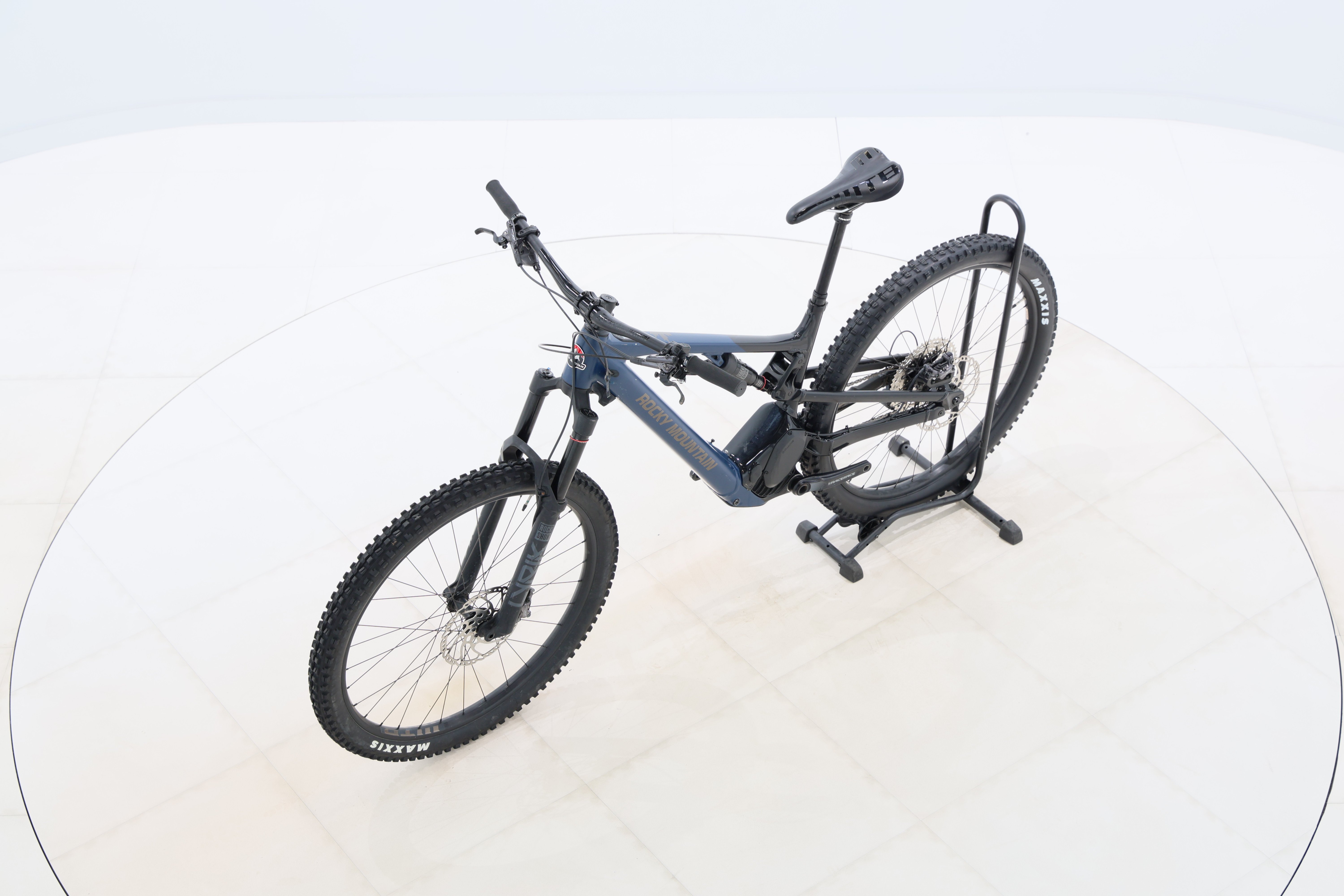 4d9ba91a-d206-4df6-8468-2fa08b9851e0