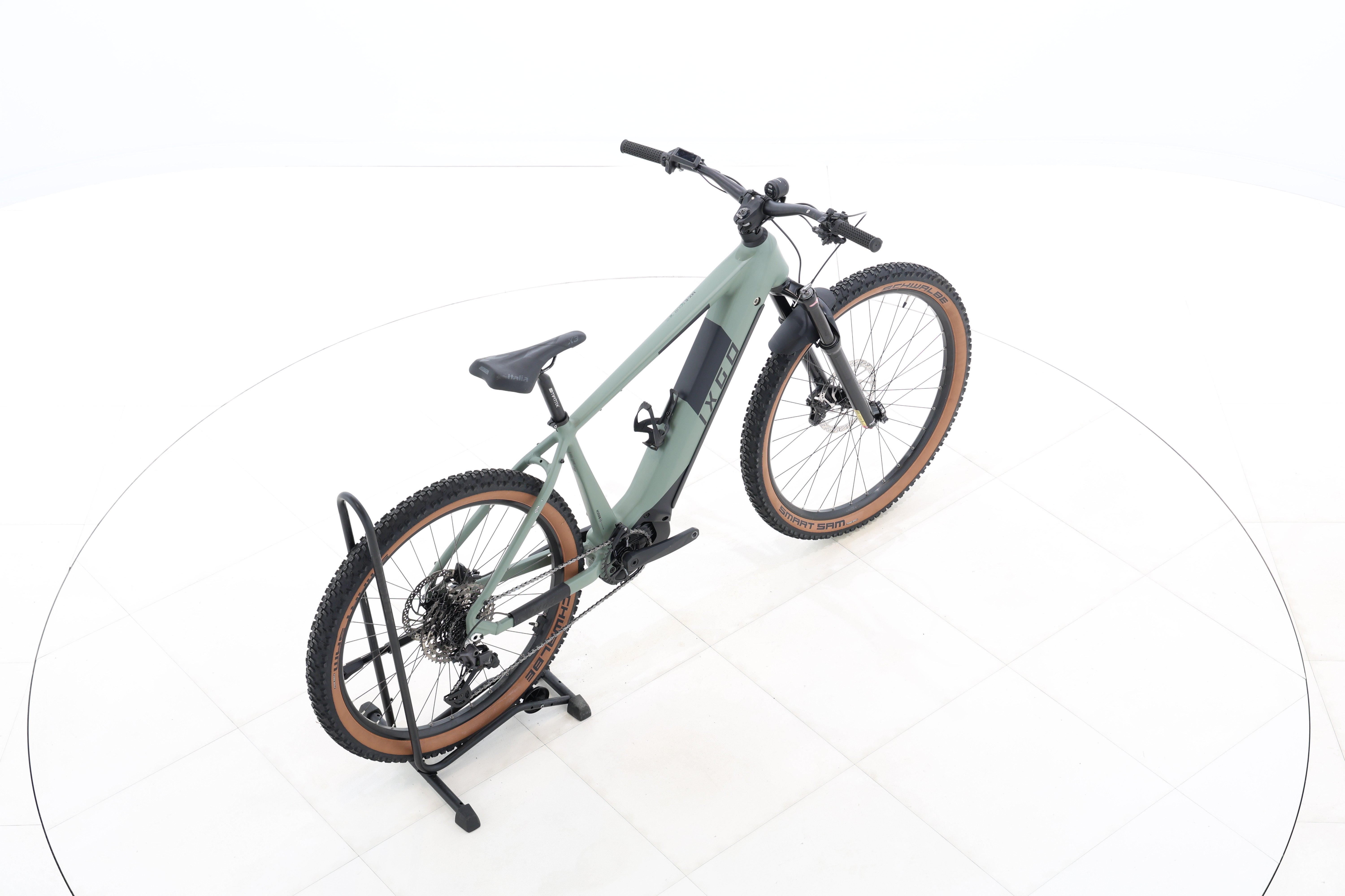 a03880a3-bf11-40b4-af85-368521d6f942