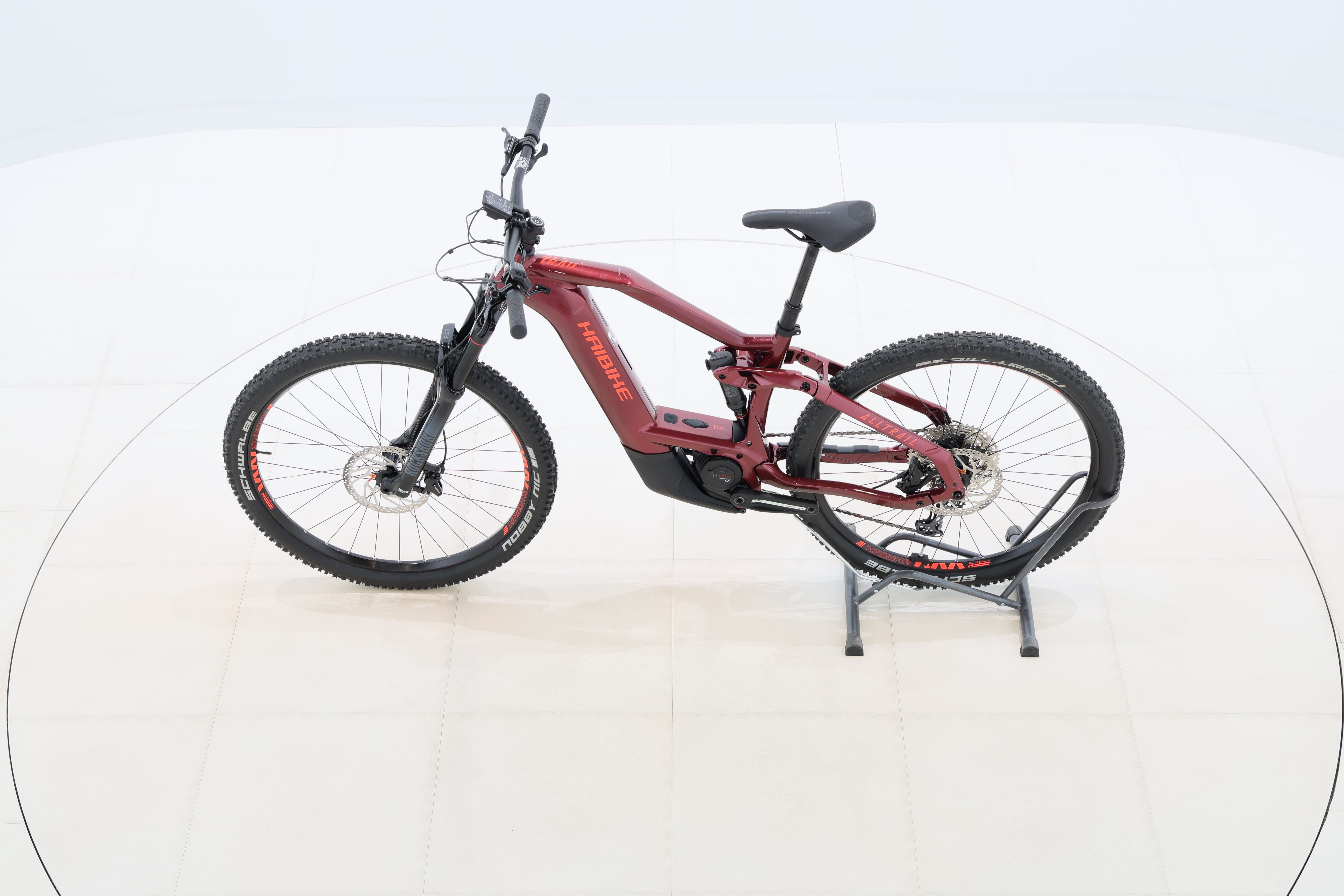 e12bfbf5-8f04-4995-9714-af94fefc8e7c