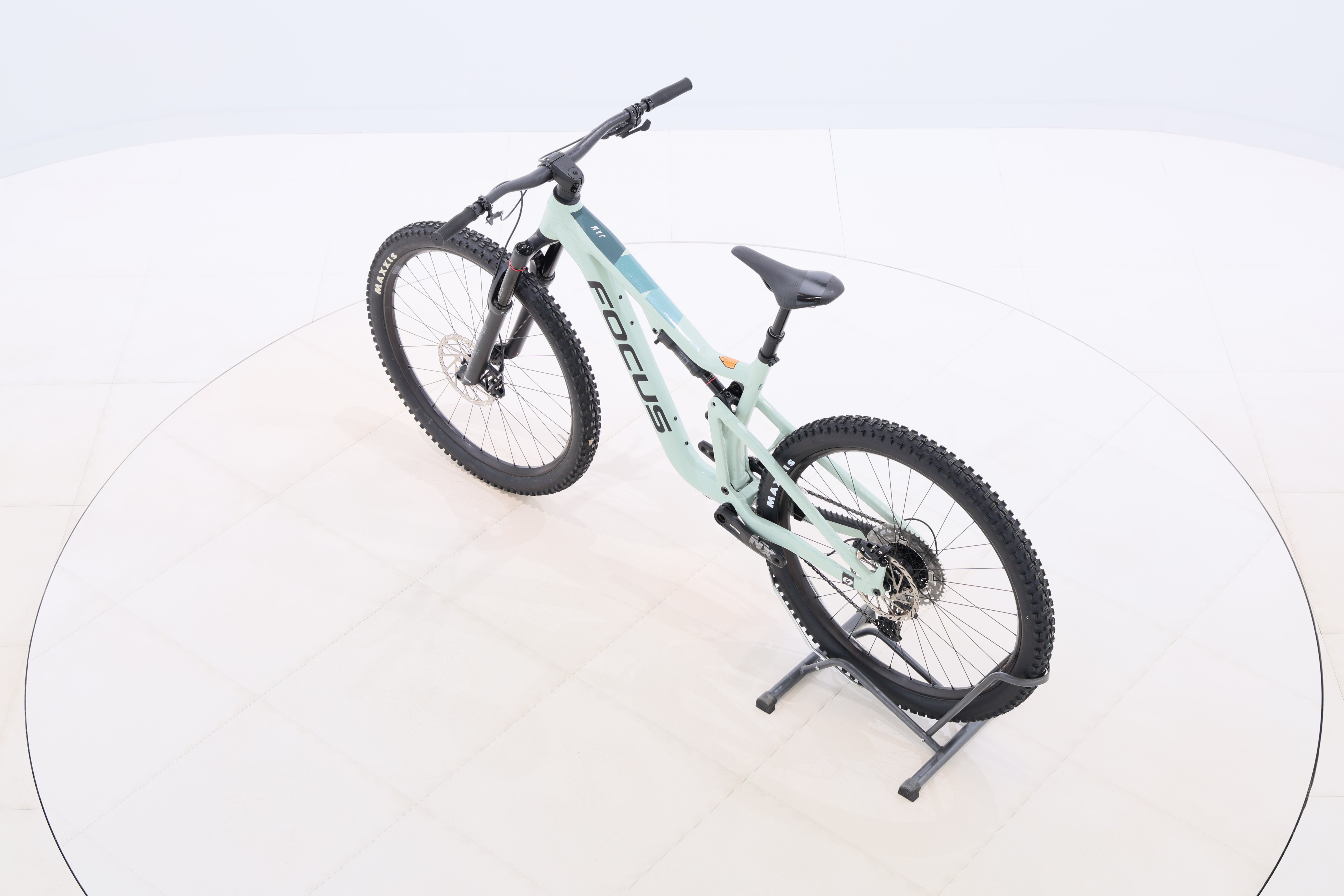 f1b047a3-9325-41c1-b6d3-4cbe08ef3a05