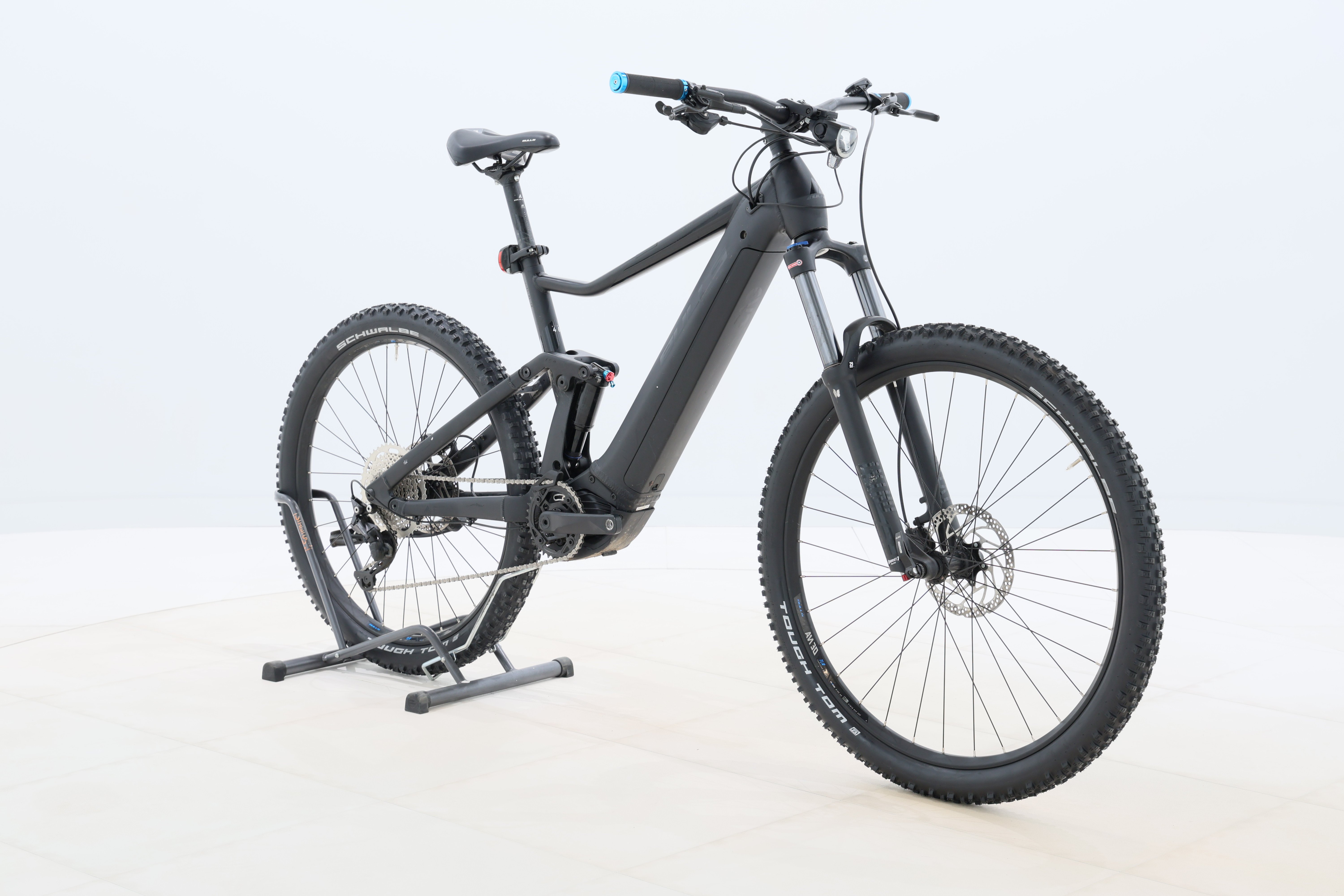 b8db9233-cbcf-4dd3-8b5c-09d07c25a2ca