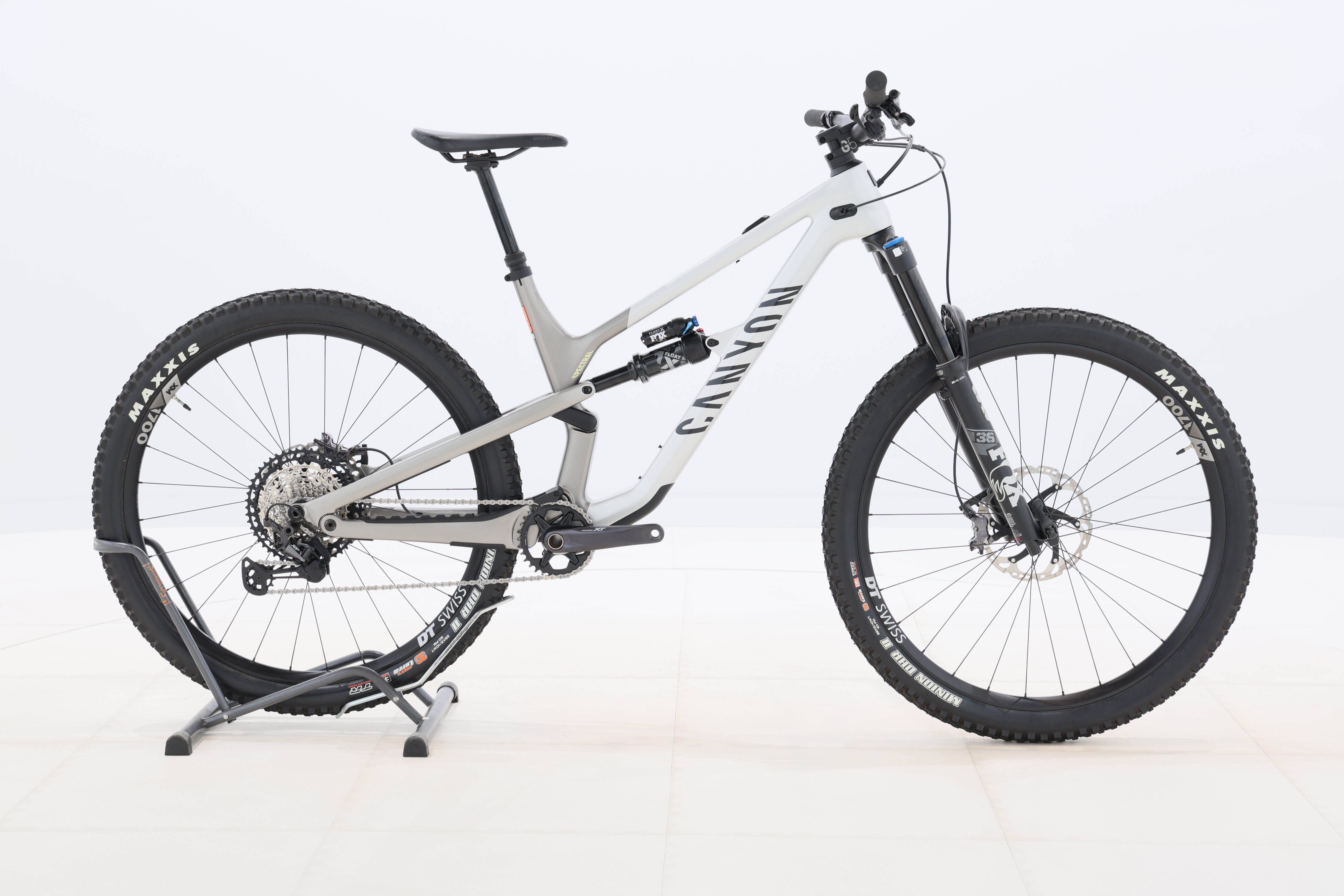 27b51c21-bab9-4525-a6e8-e136f0df10e4