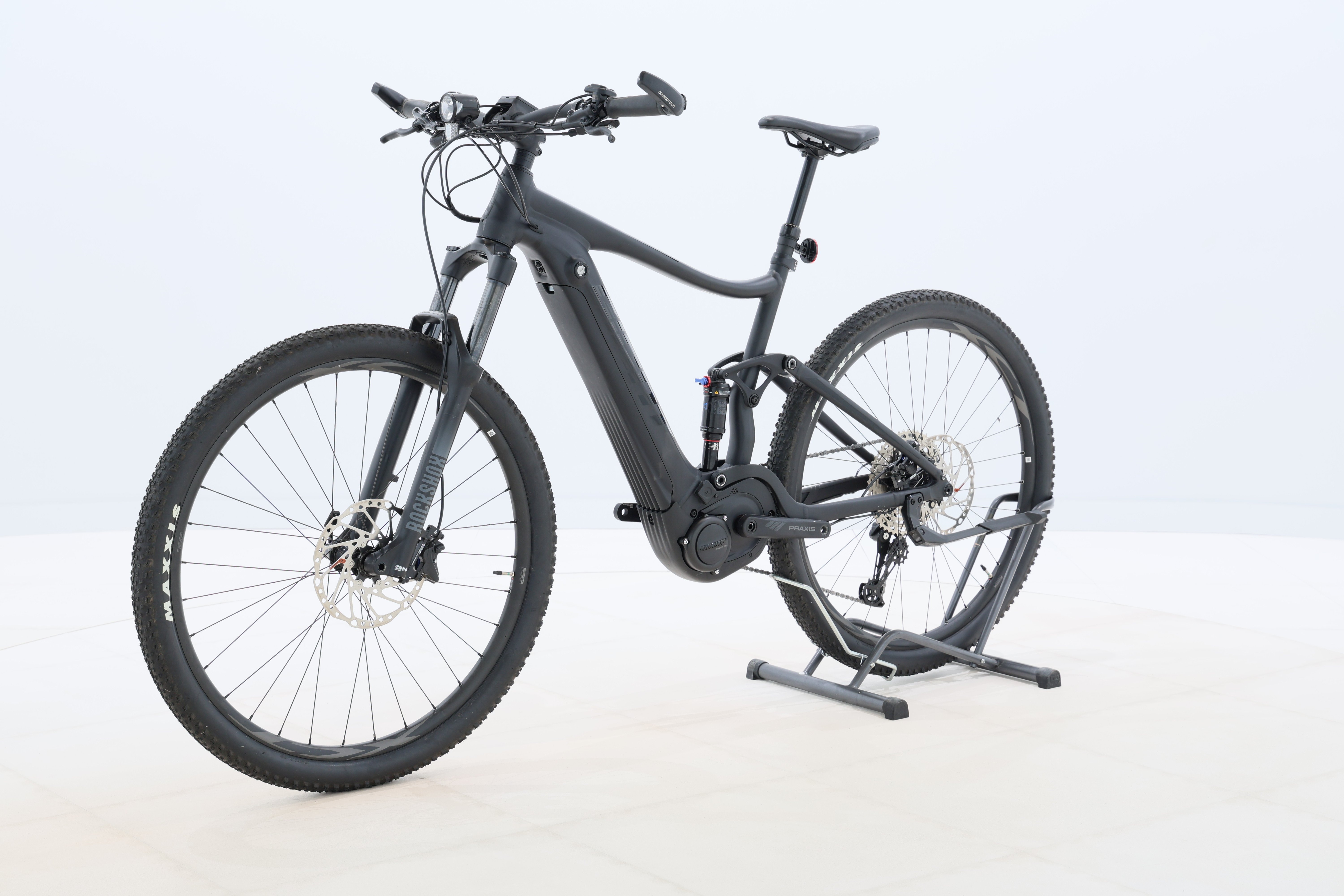 98a9dff9-7402-488e-83e1-81452543975d