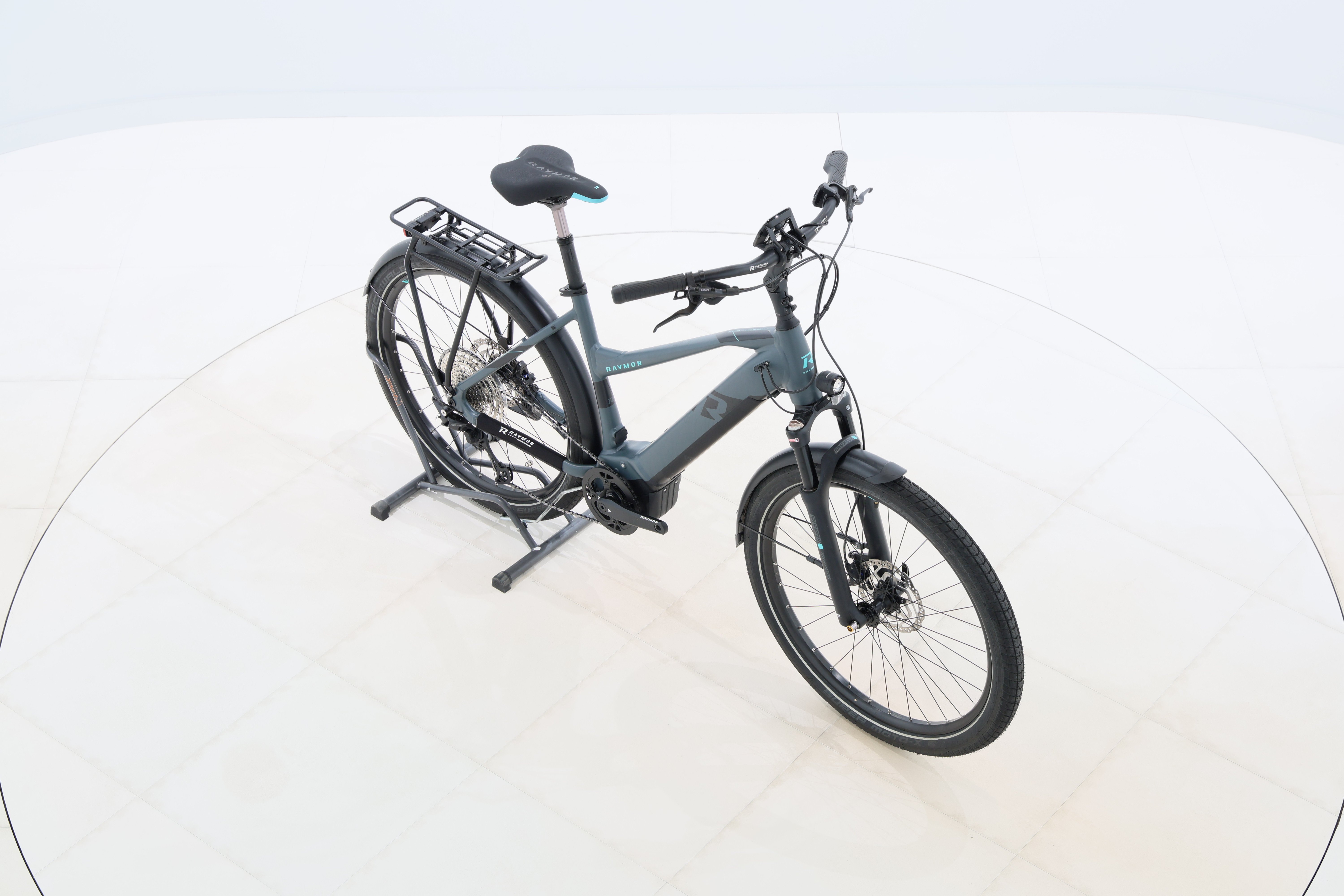 97beda43-d66a-486a-ae15-b6a853cf9f9b