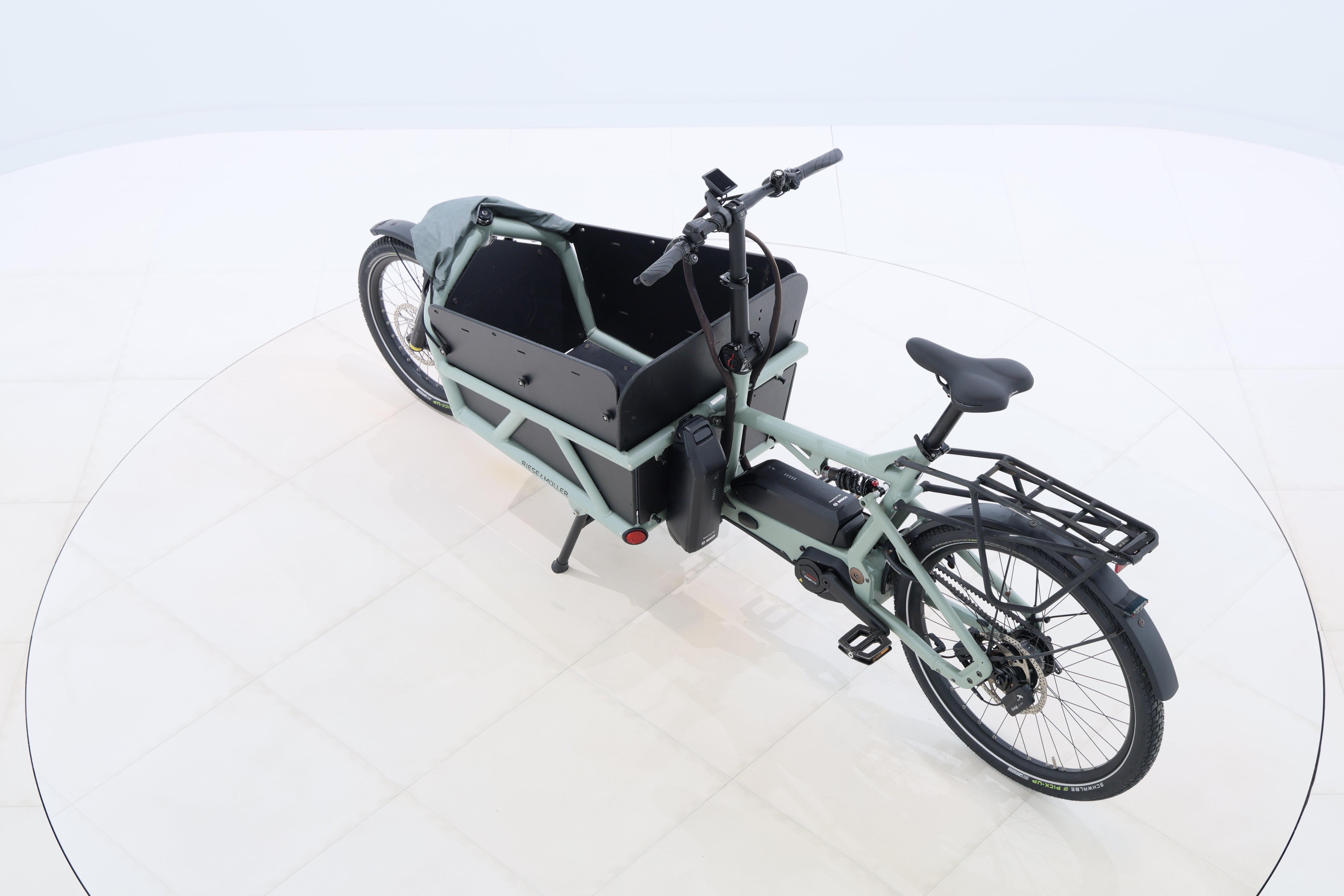 9f7b78bc-dcf4-47dc-9c2c-b207f5d46775