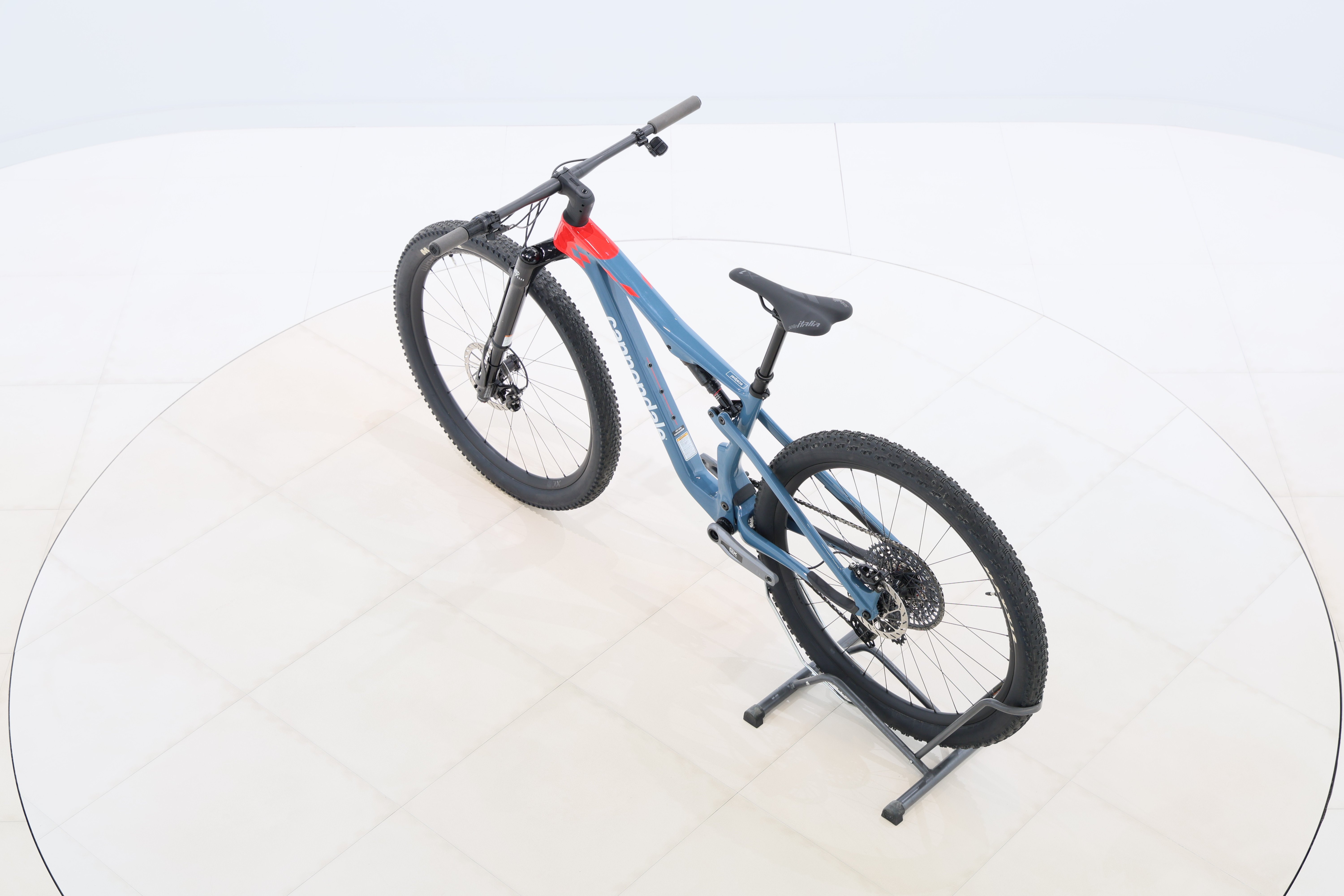 d4698d03-8e4c-4e90-aeca-3c828c8e3055