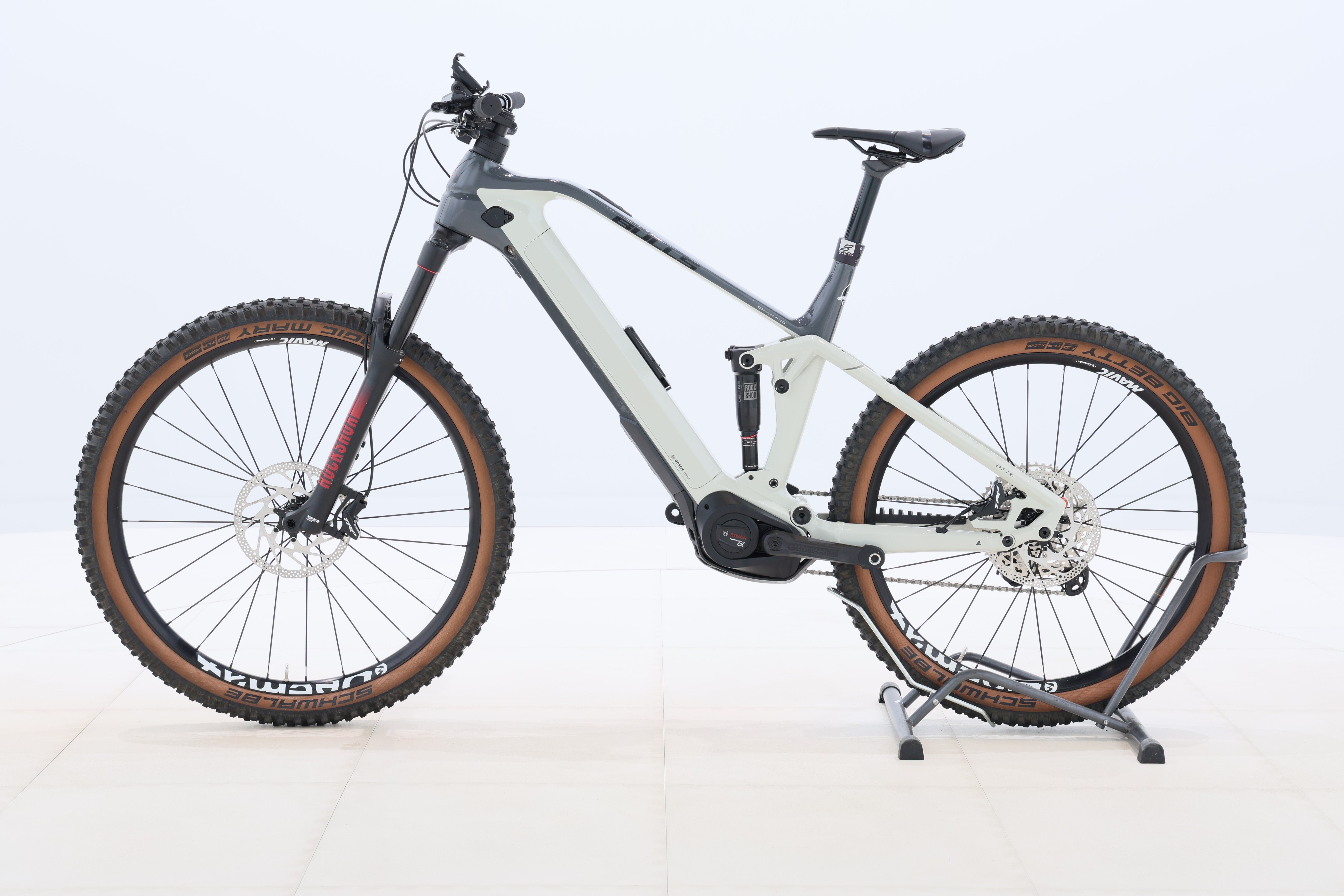 f30bb5bc-fabd-41d8-9fc8-0c913a511e8c