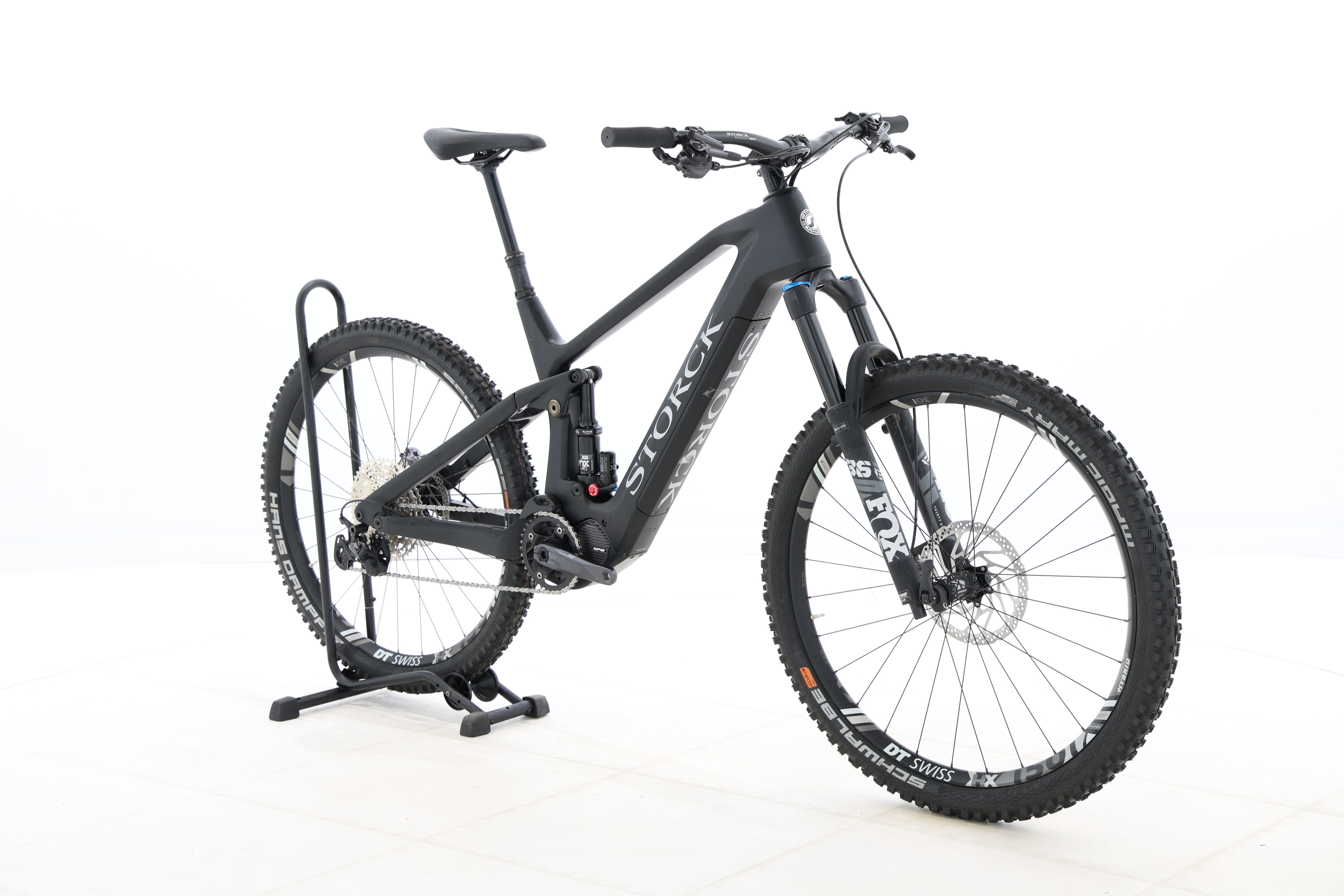 ae0a2f9b-c893-42fa-8455-3cba8fb6a497