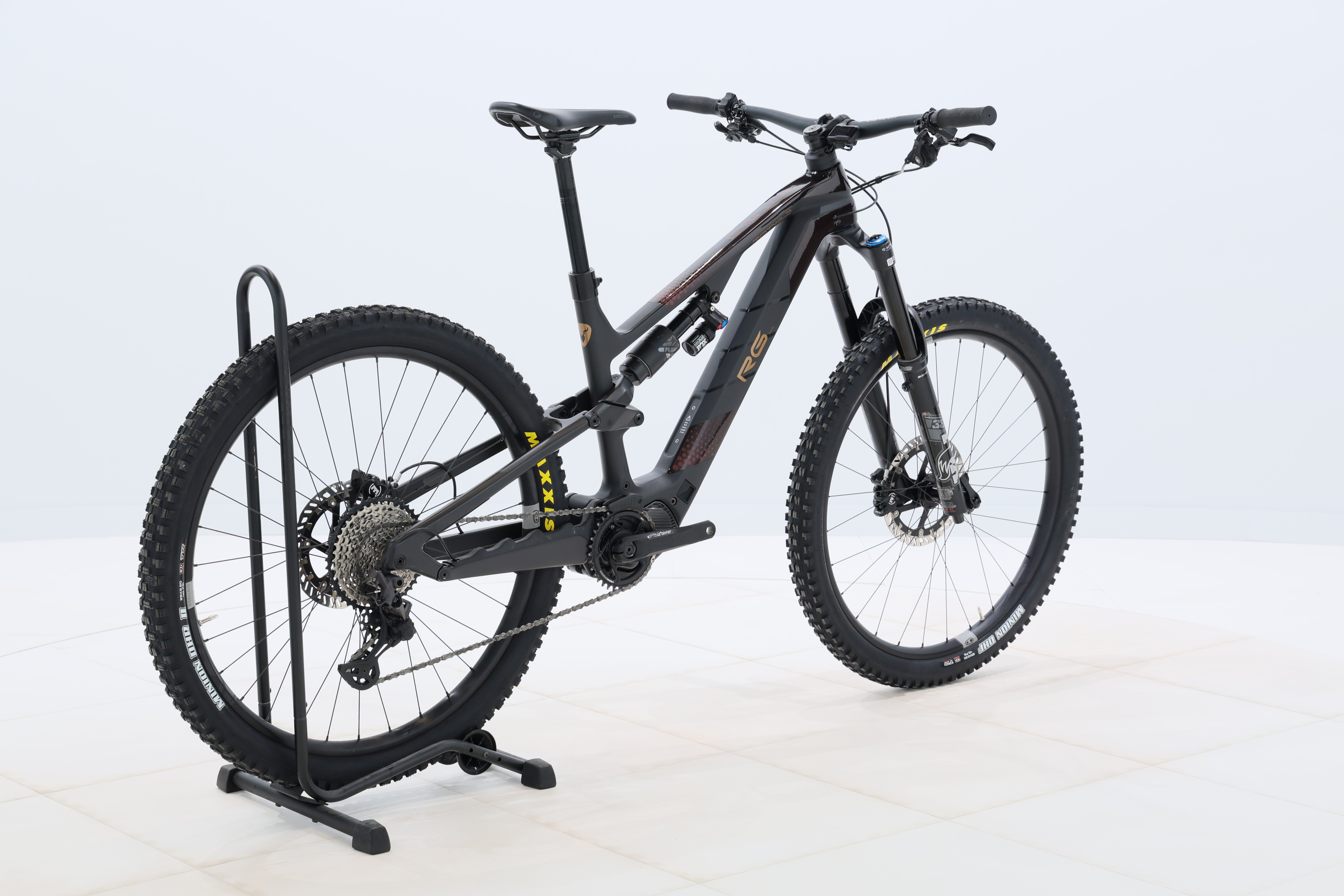 7f04a895-87eb-4600-925c-c4f469069b54