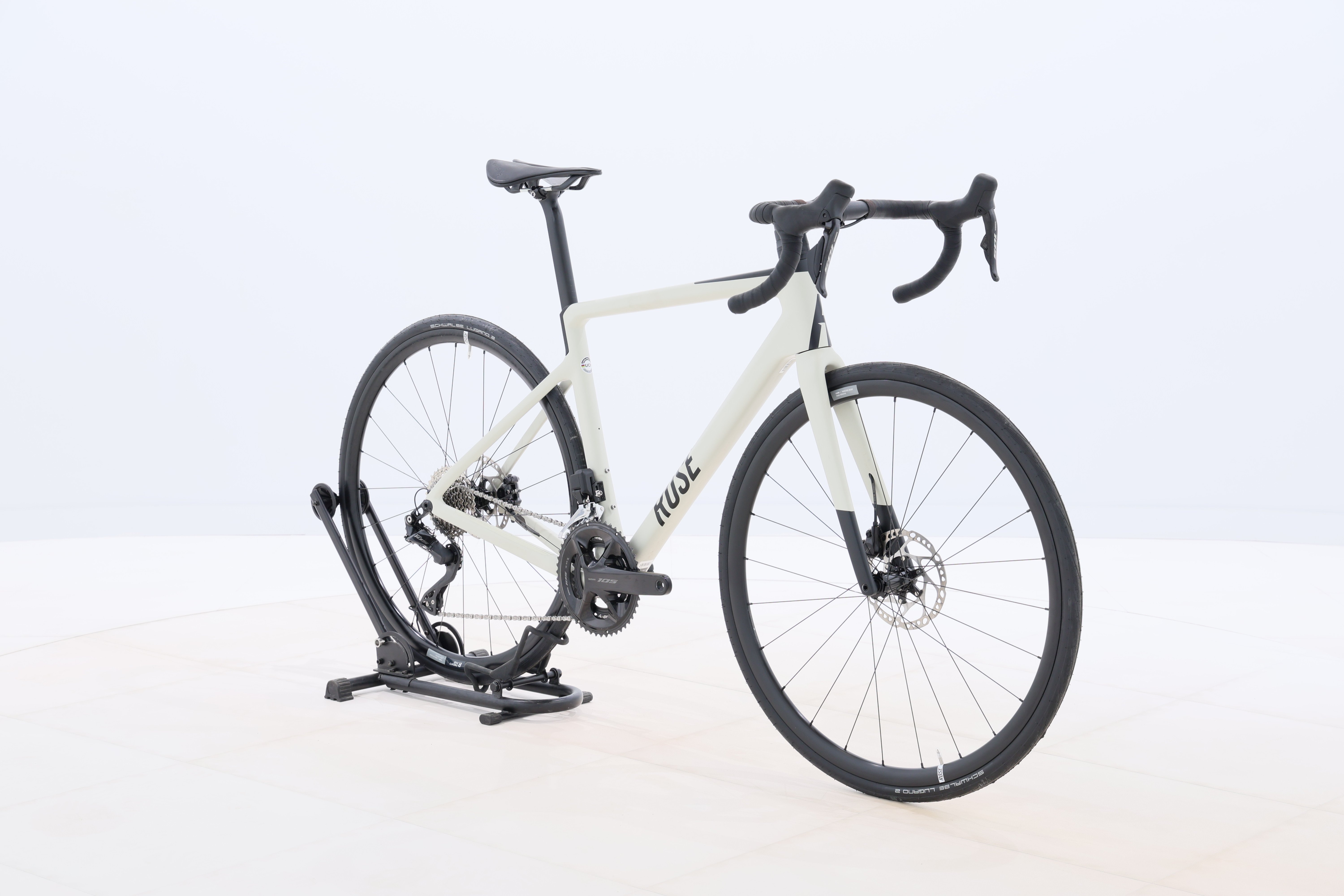 42b385e1-0d90-4d0a-8478-83217a2fff3f