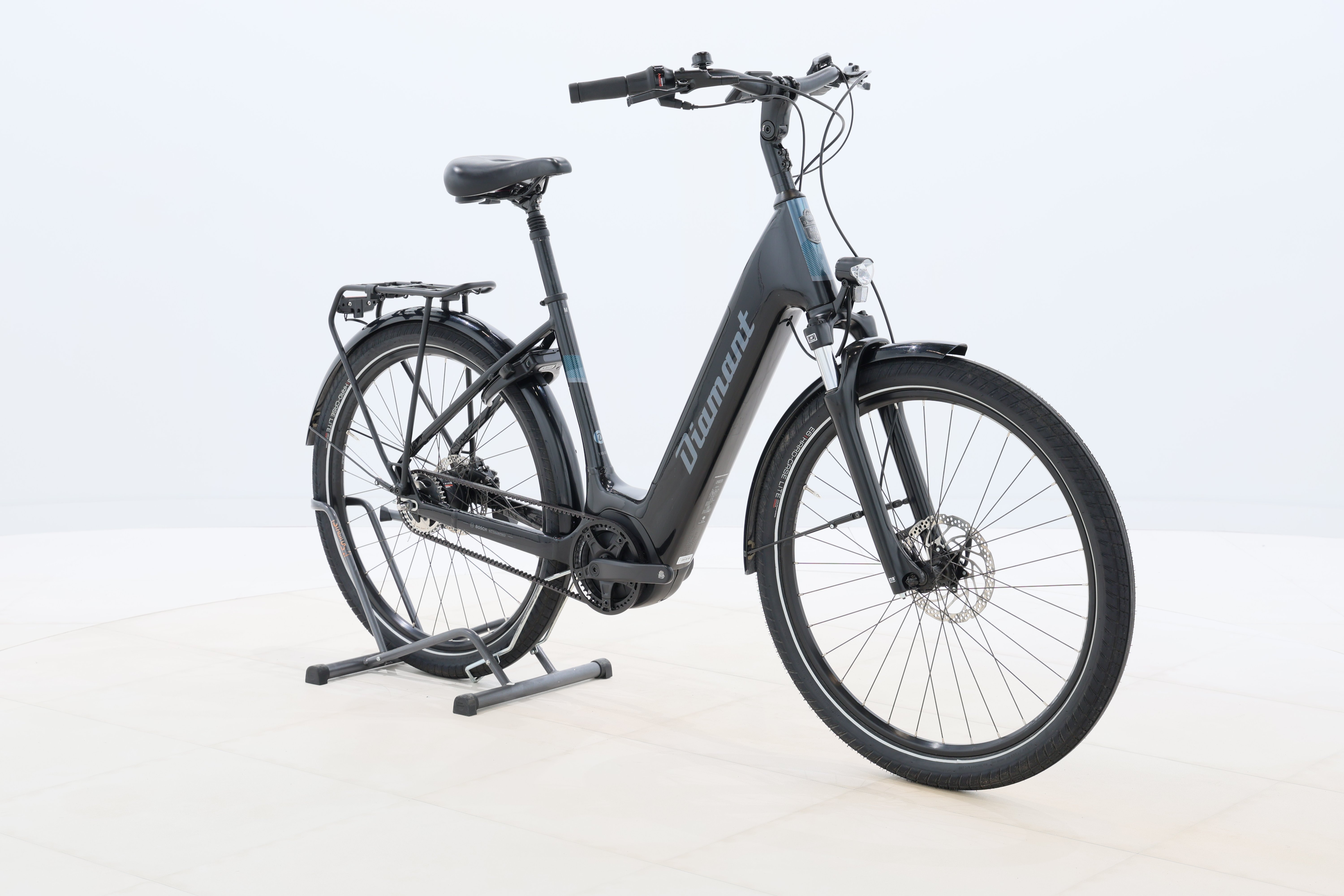 e433087c-a3ca-4810-8a75-5f40e2b5d79b