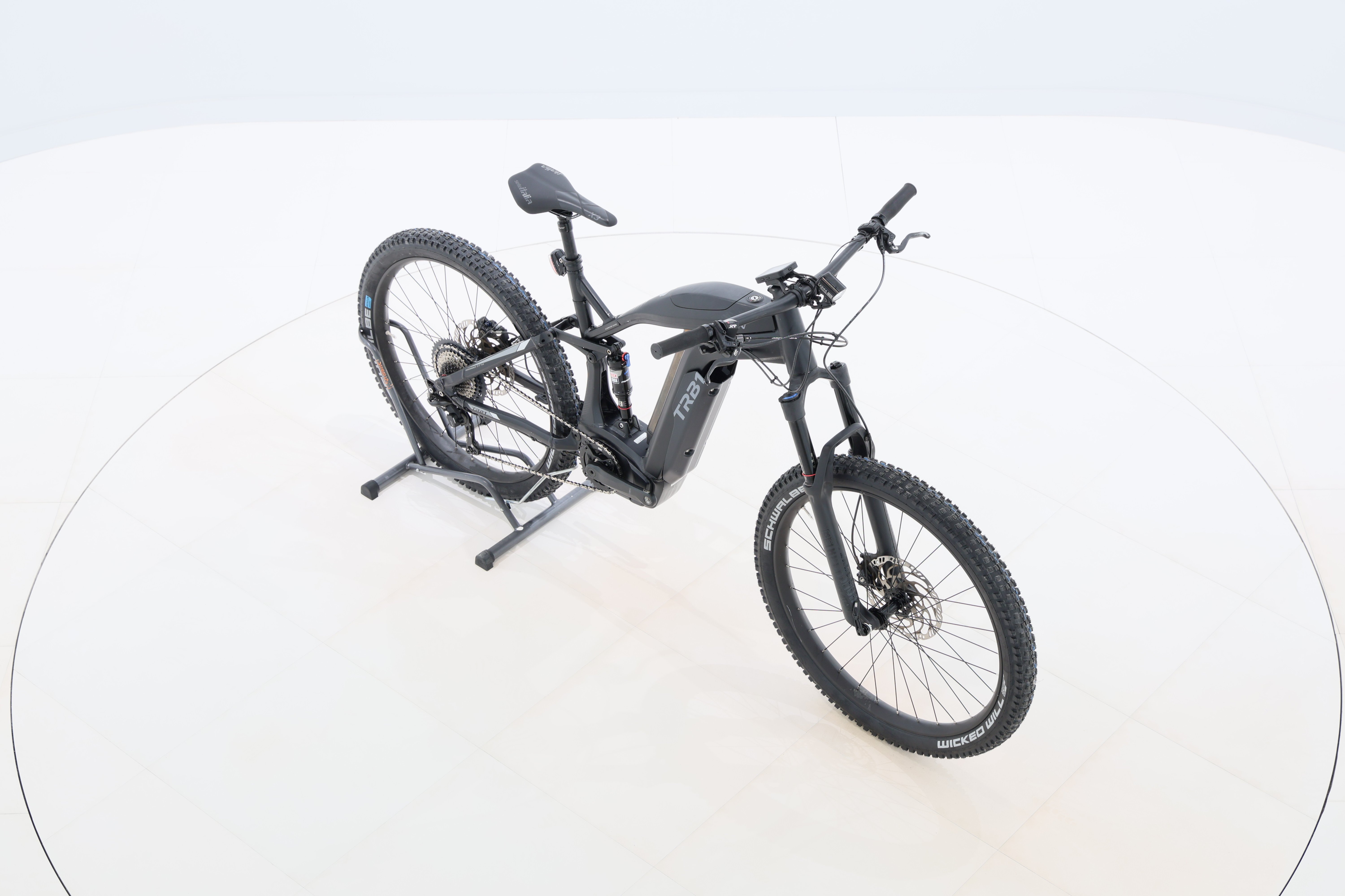 c4def468-fb23-40b1-93e9-434f9015bc37