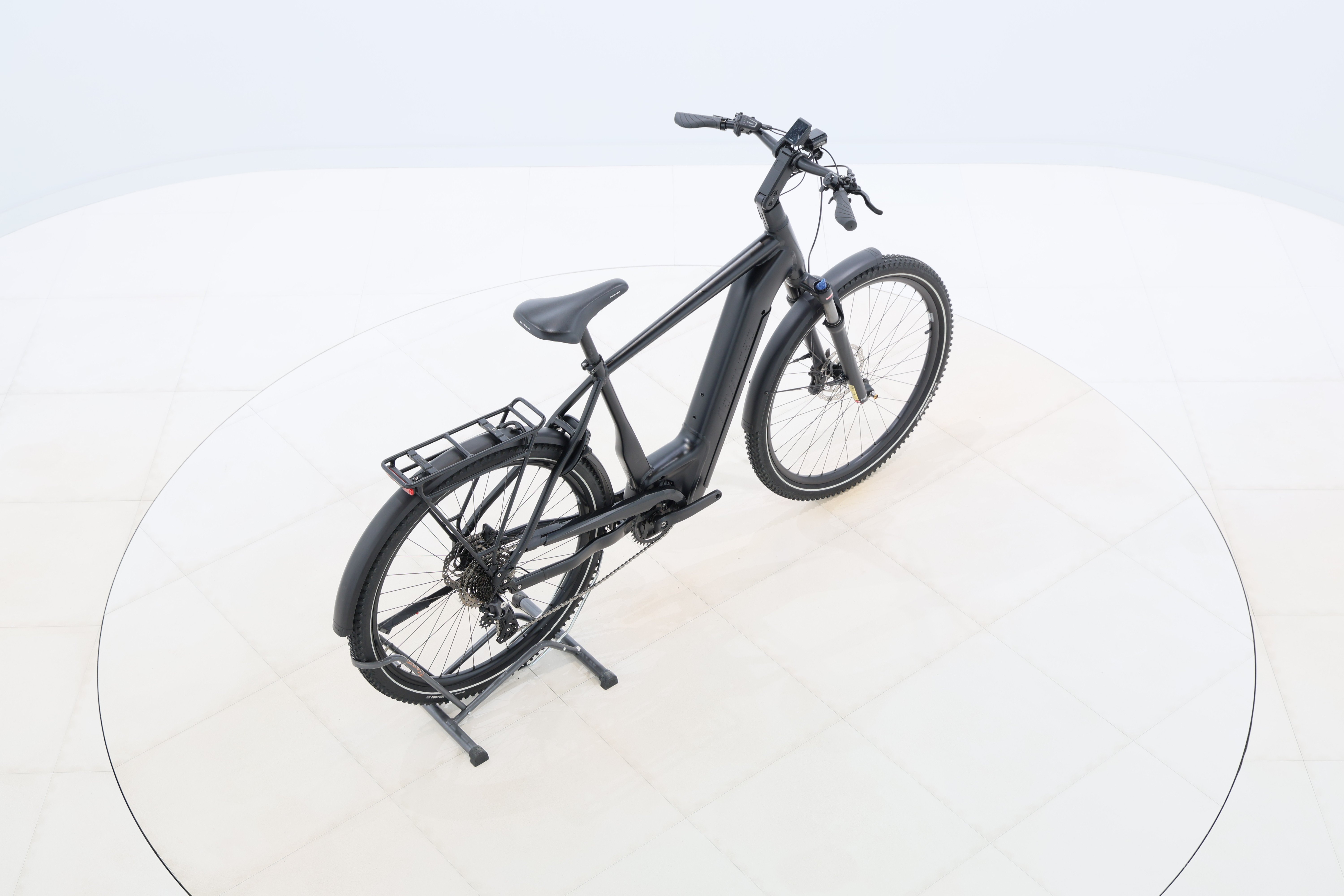 f06de628-4798-4123-9cd6-f63066cb2c5f