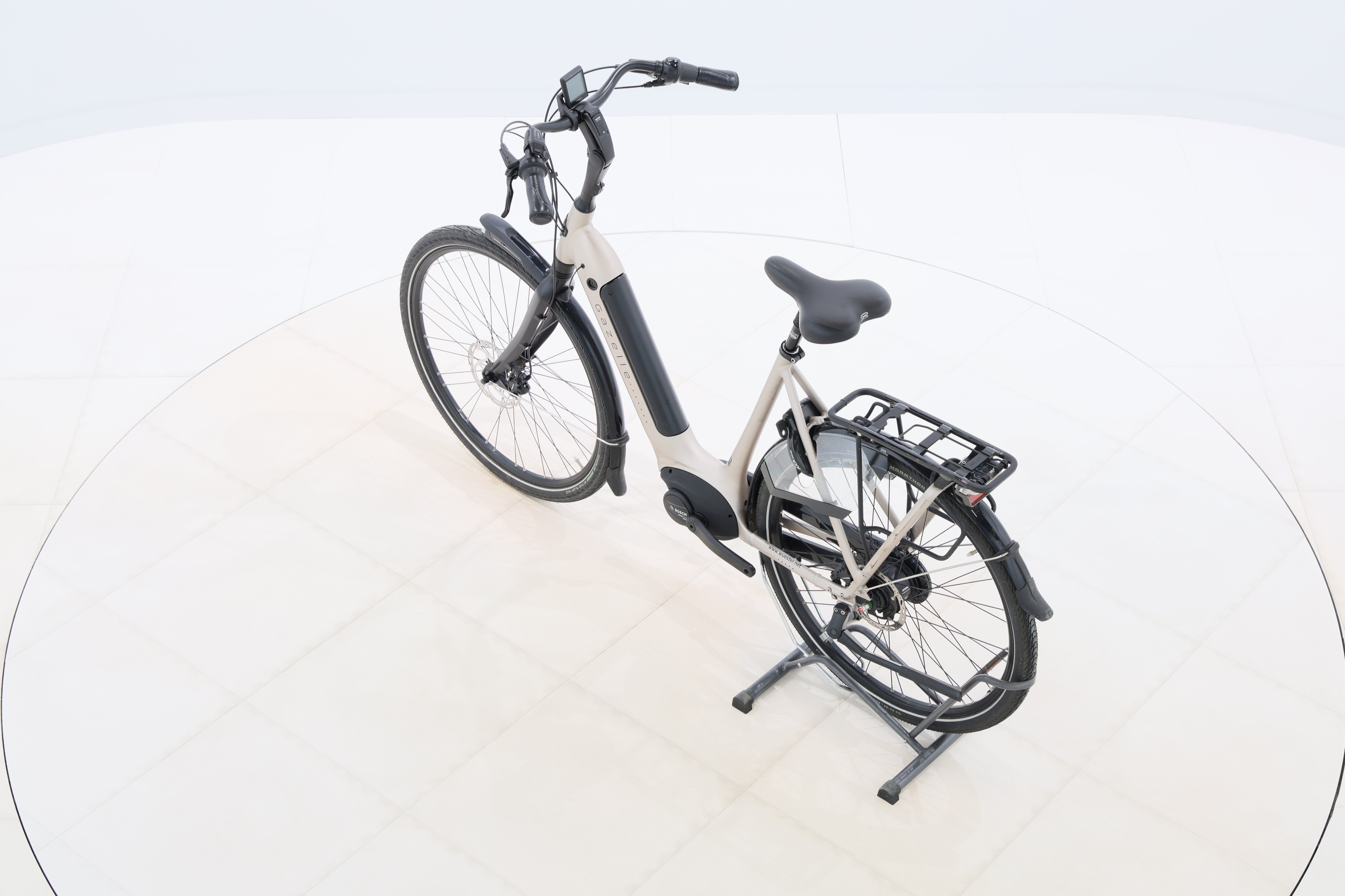 8ced20e8-a9ad-4c9e-bba4-2017963fc40e