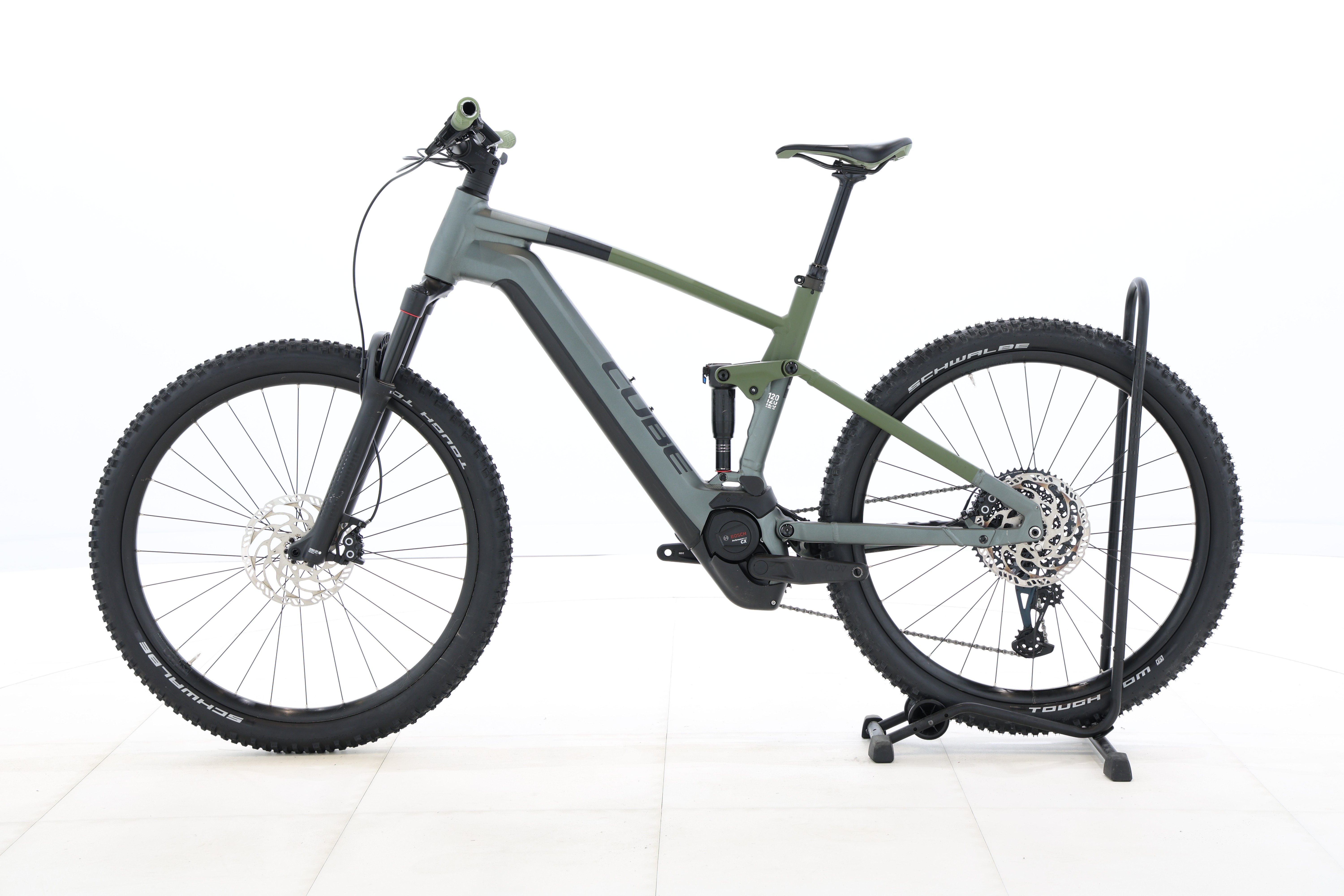 b6c5e3e5-c48b-45b6-bd2f-8748b64382d1