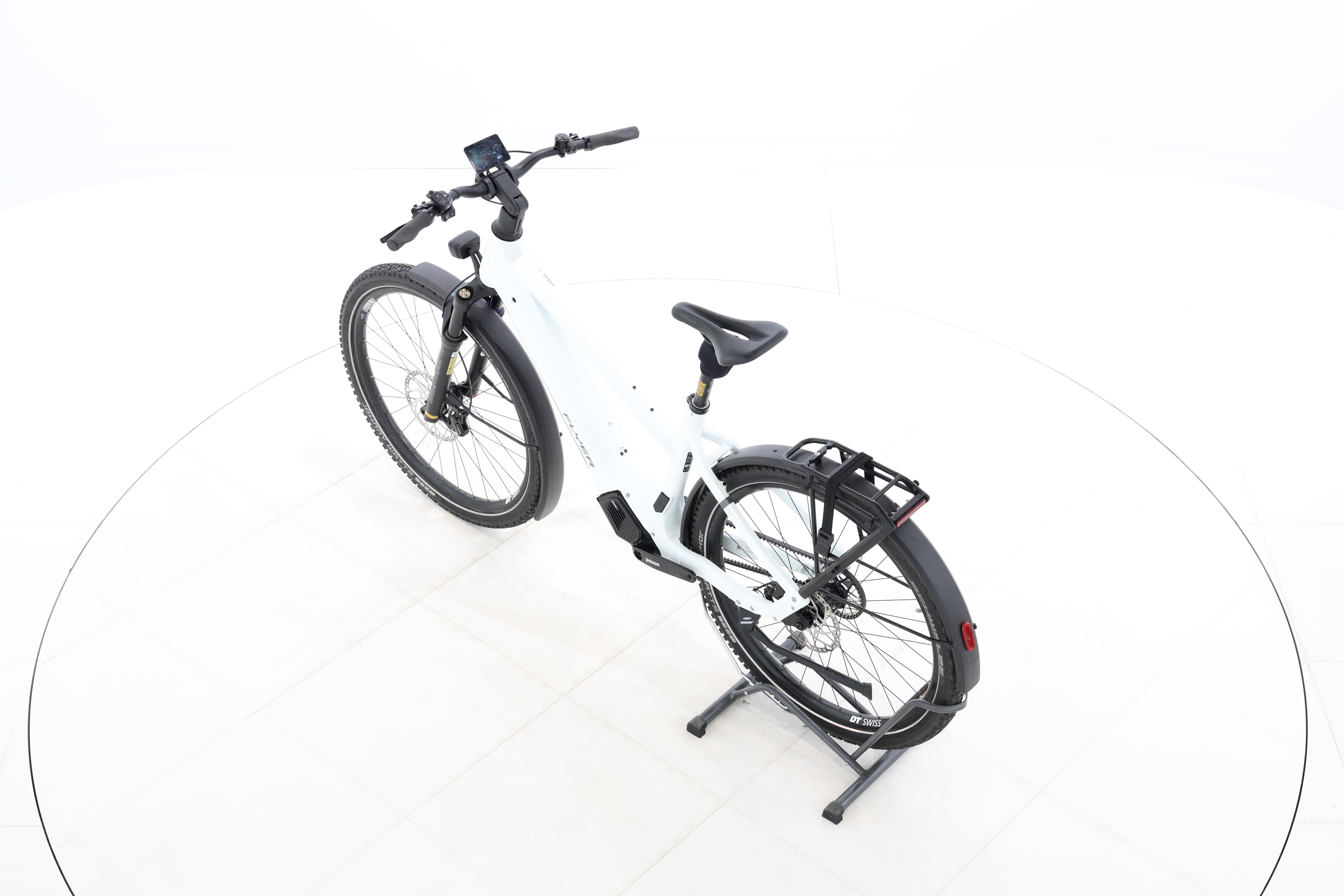 ee52c22e-e24f-4d4c-88fb-2a64e2411231