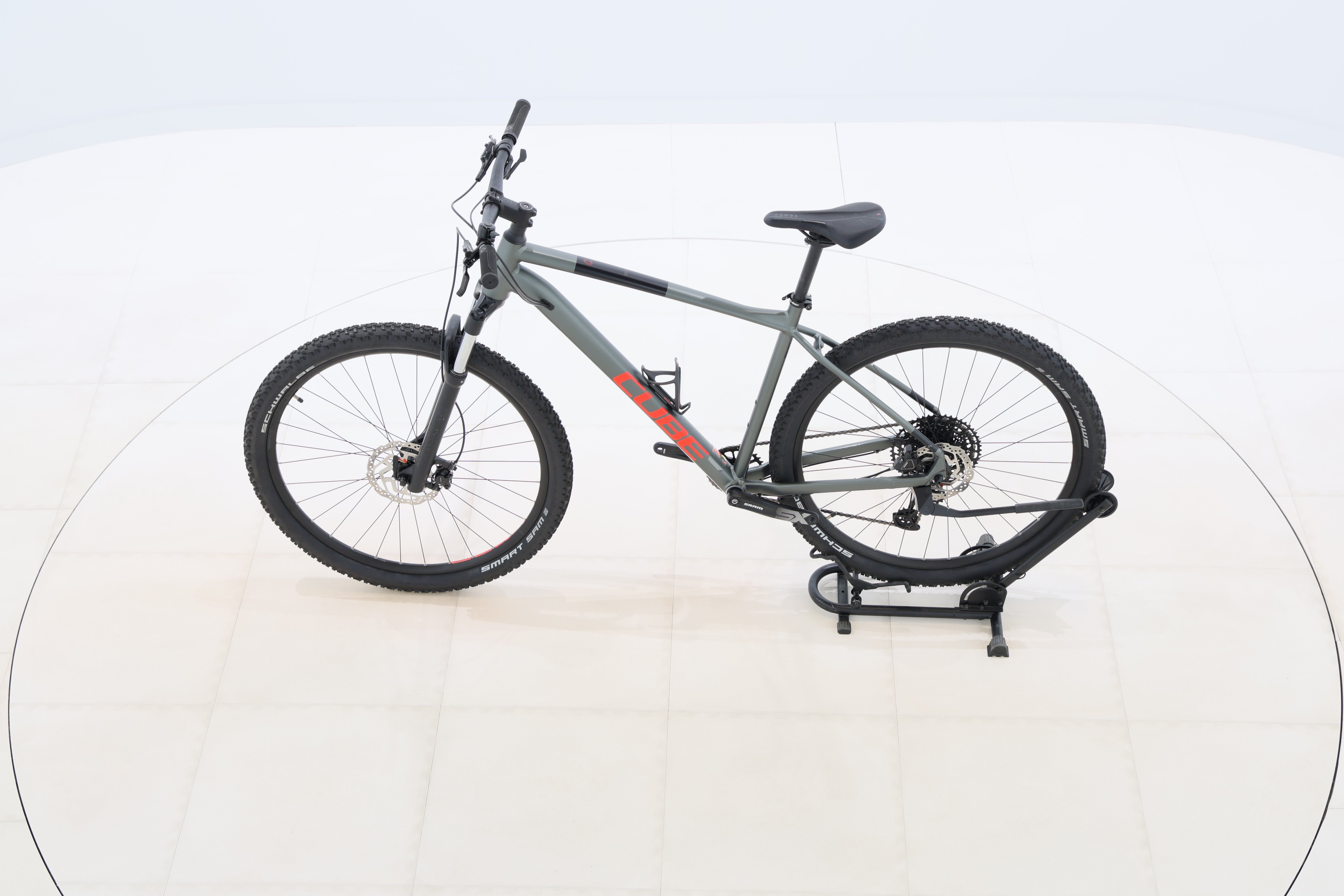 db69de0b-fc9e-4e89-8c97-4521388b46f8