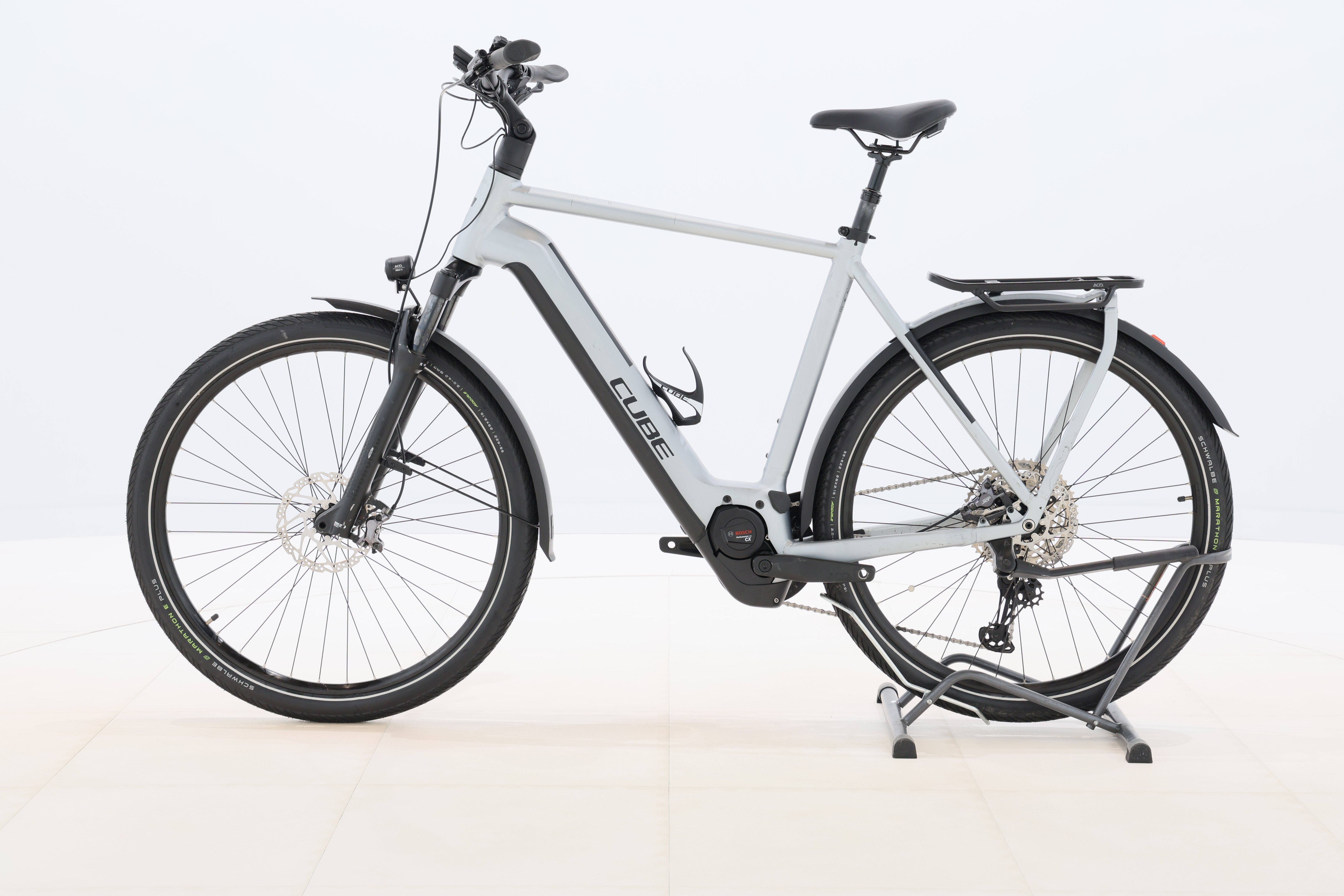 272abd80-765b-44e7-b260-d06c1206ad4b