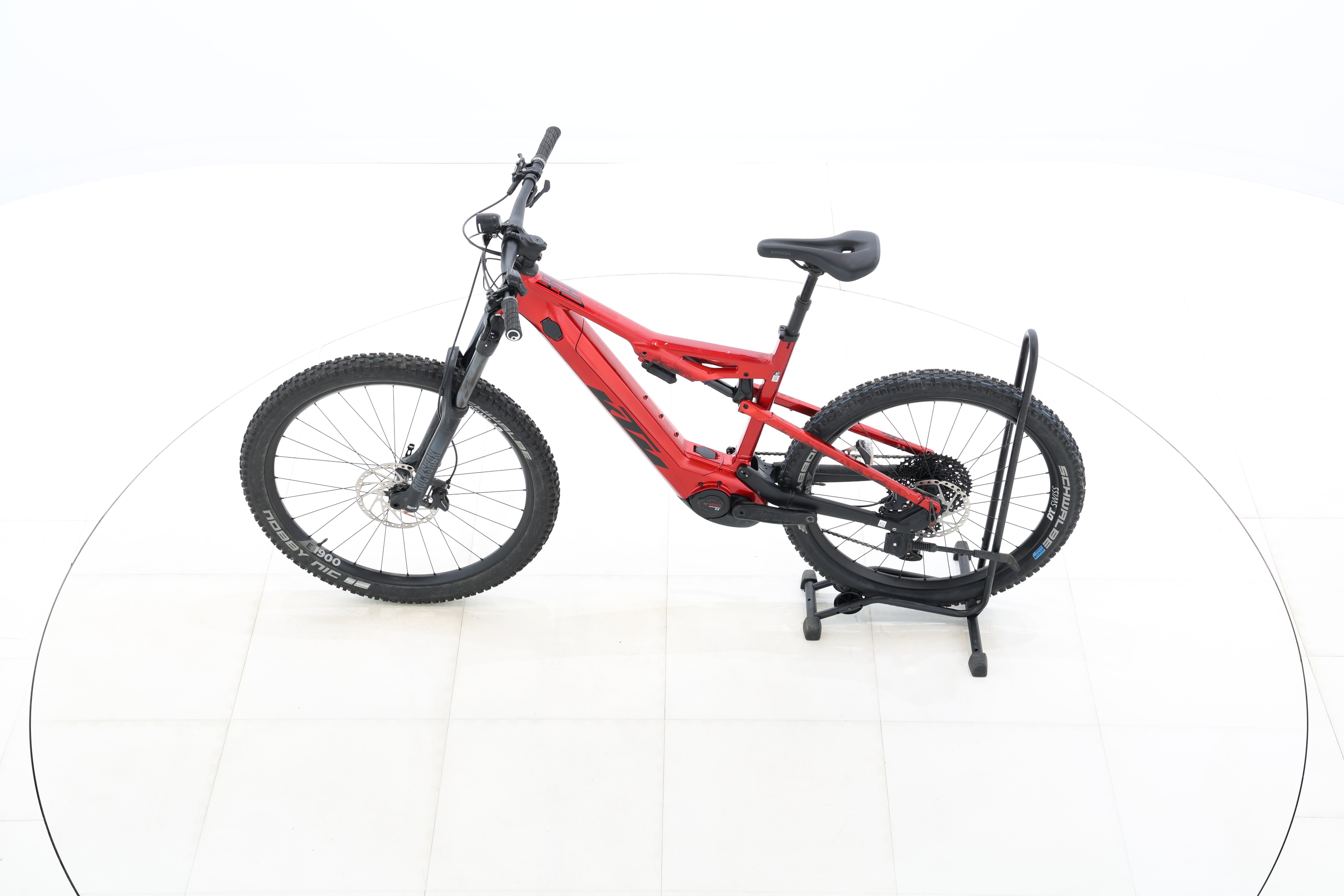 f0923d68-668d-497c-84c0-6af55df50b9e