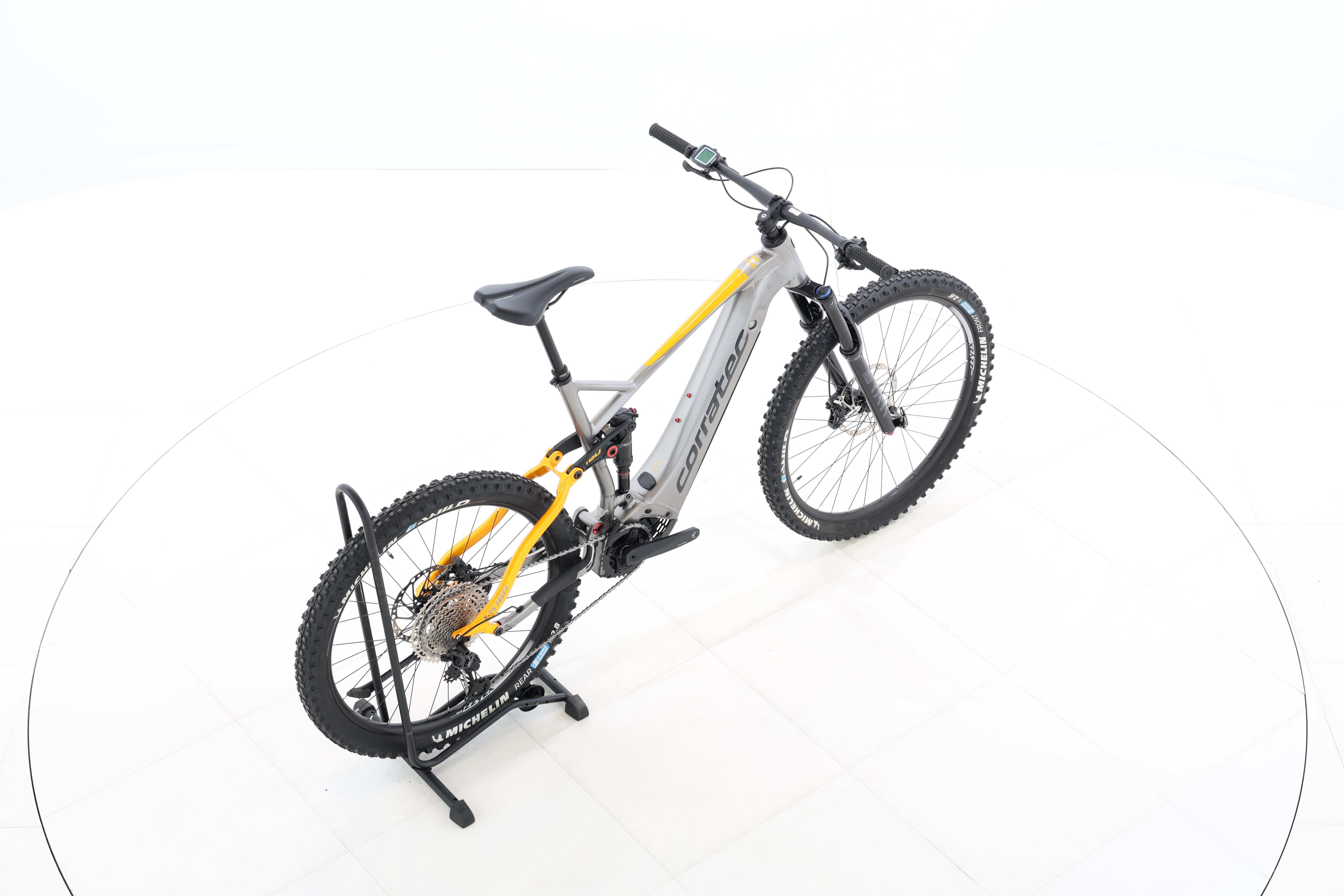 8af883e9-9607-4c20-bd0c-afe65328d388