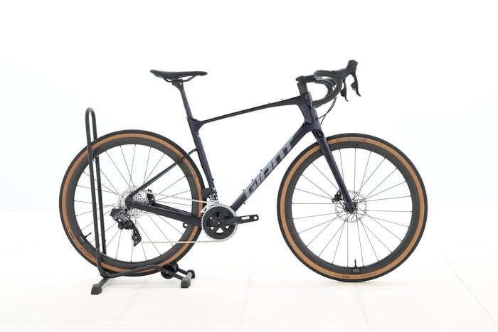 Giant REVOLT ADVANCED PRO 1 2023