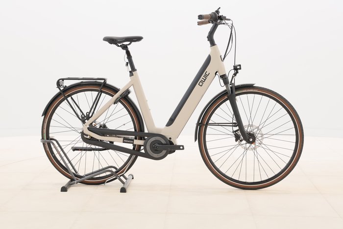 QWIC PREMIUM I MN7+ 2022