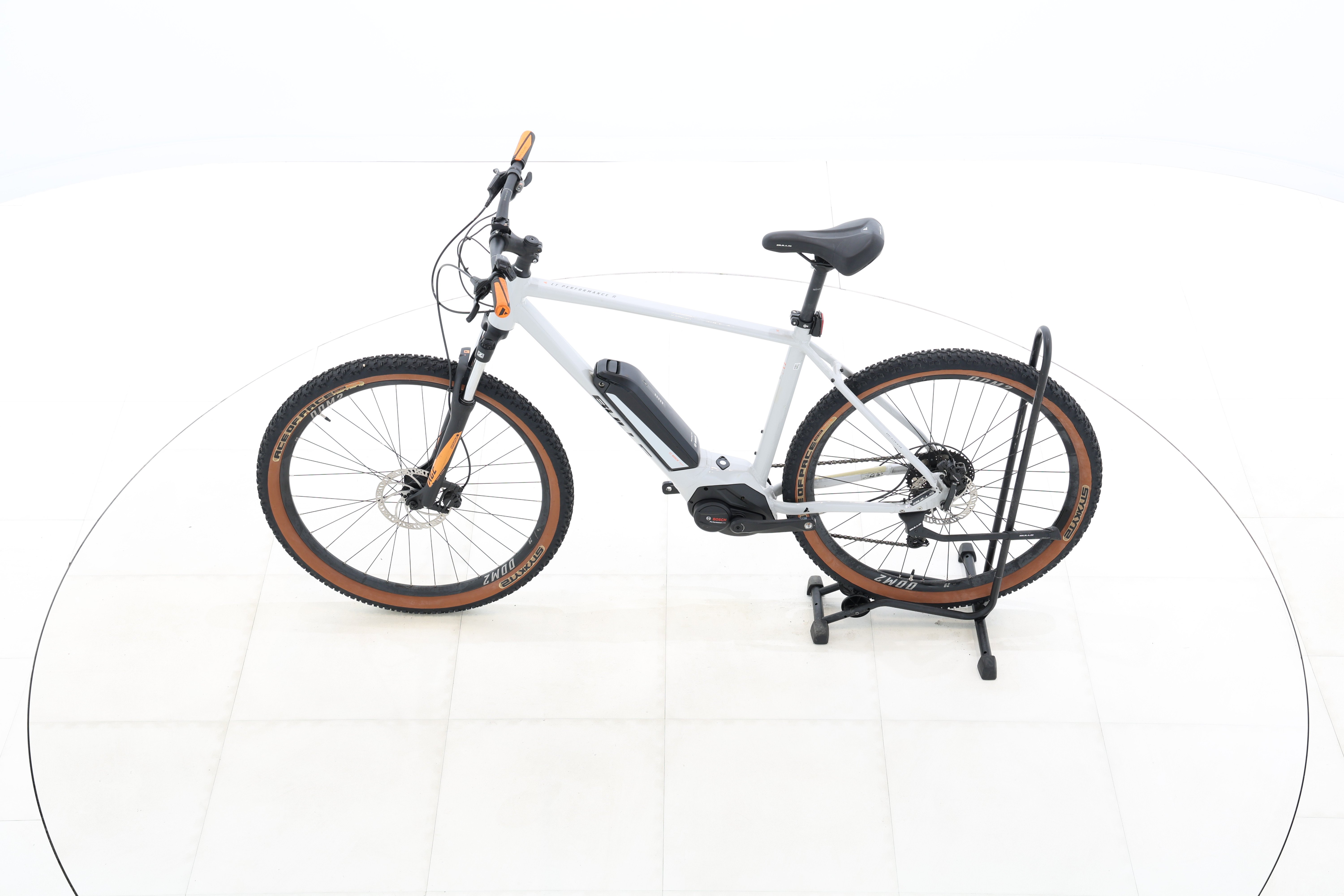 ad61de41-3305-4e6c-ad4f-0a15ea1d0137