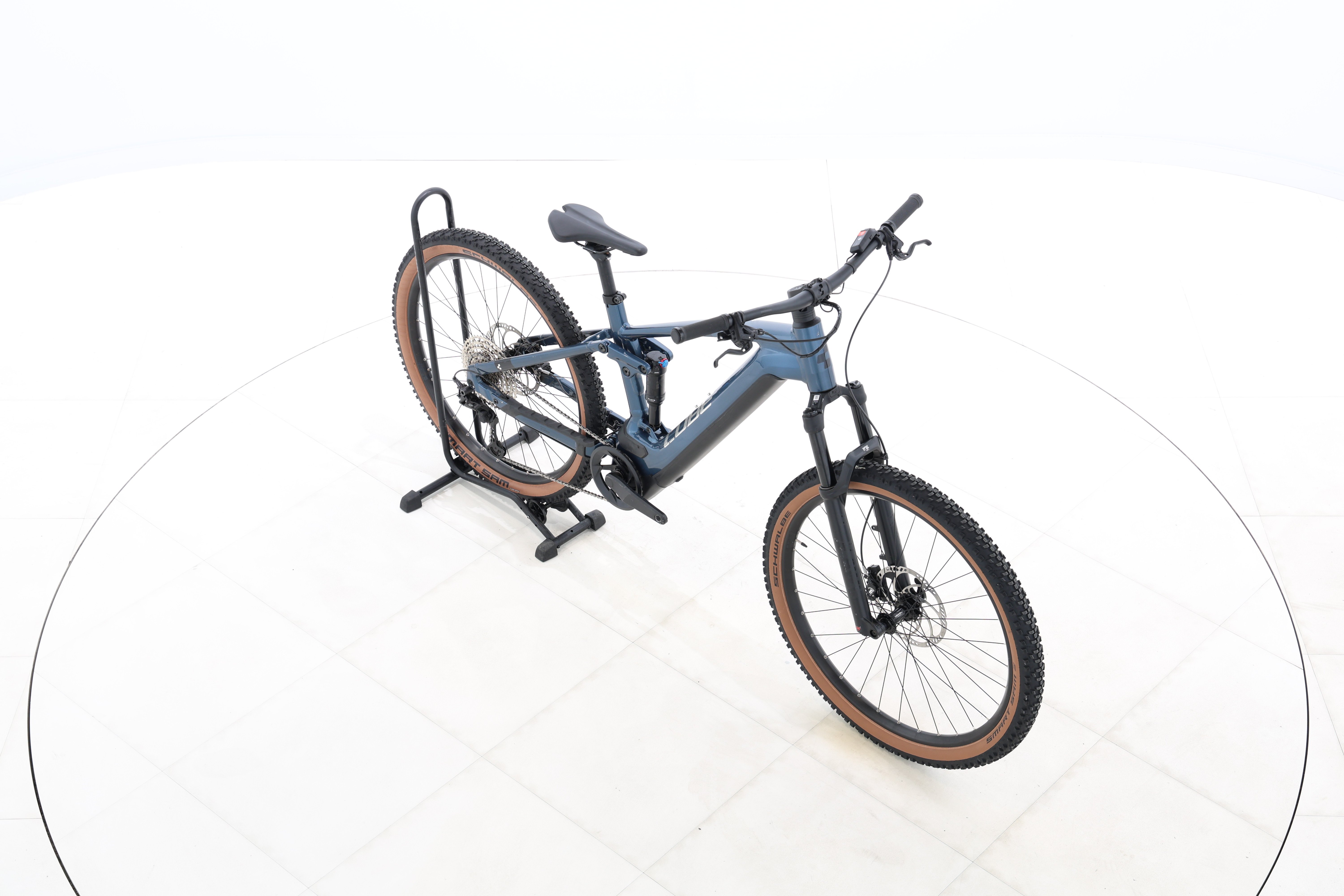 9df1178b-e2f6-4f4e-8ec6-1dfd39728eb7