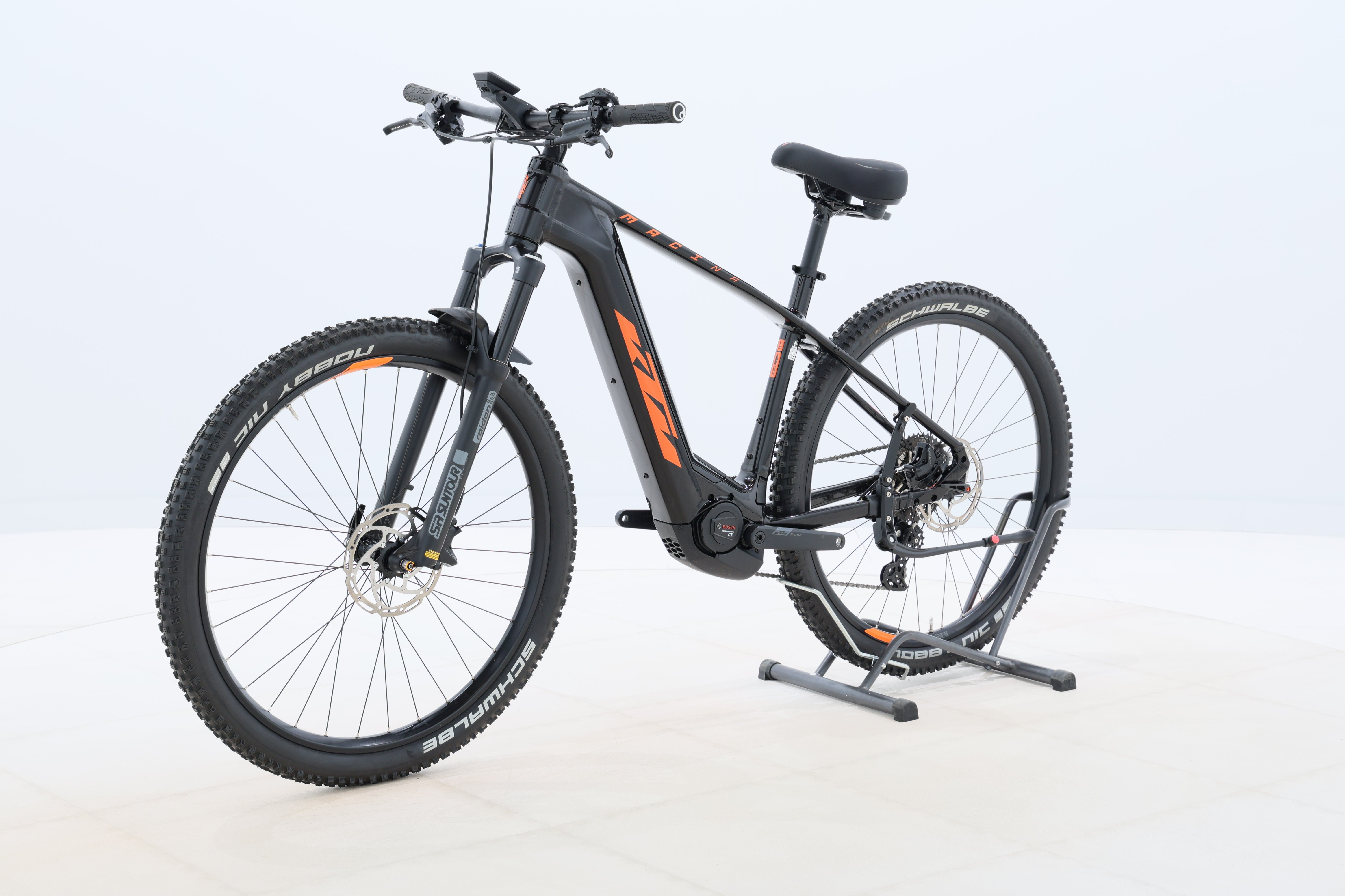 74e51120-2e68-43f0-9384-43b21840aabb